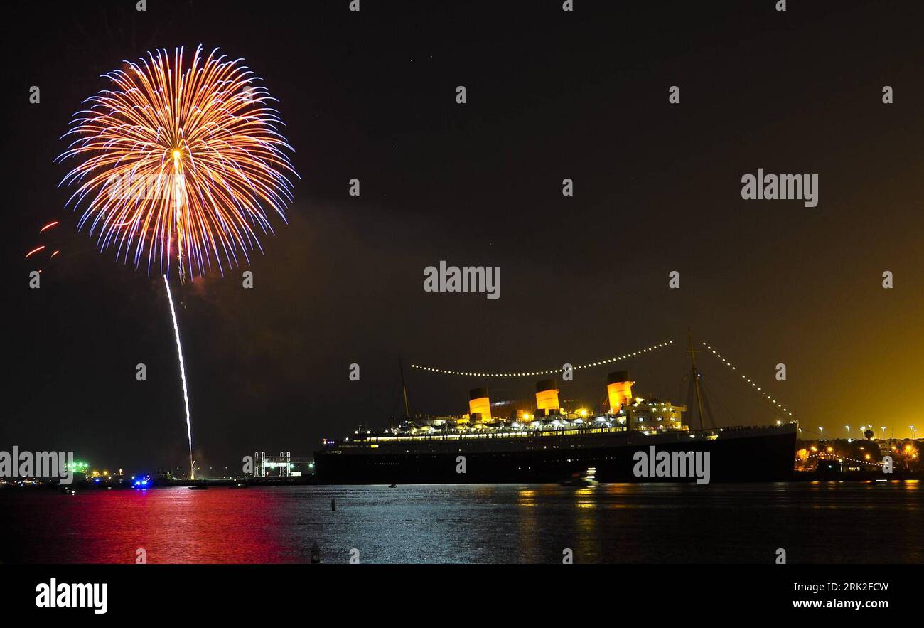 D Day Beach Explode Hi Res Stock Photography And Images Alamy