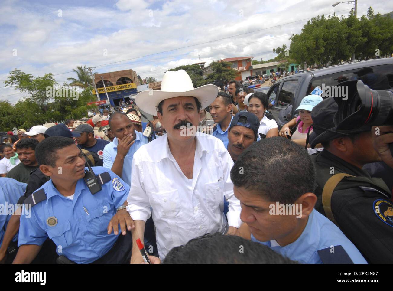 Honduran ousted president manuel zelaya hi-res stock