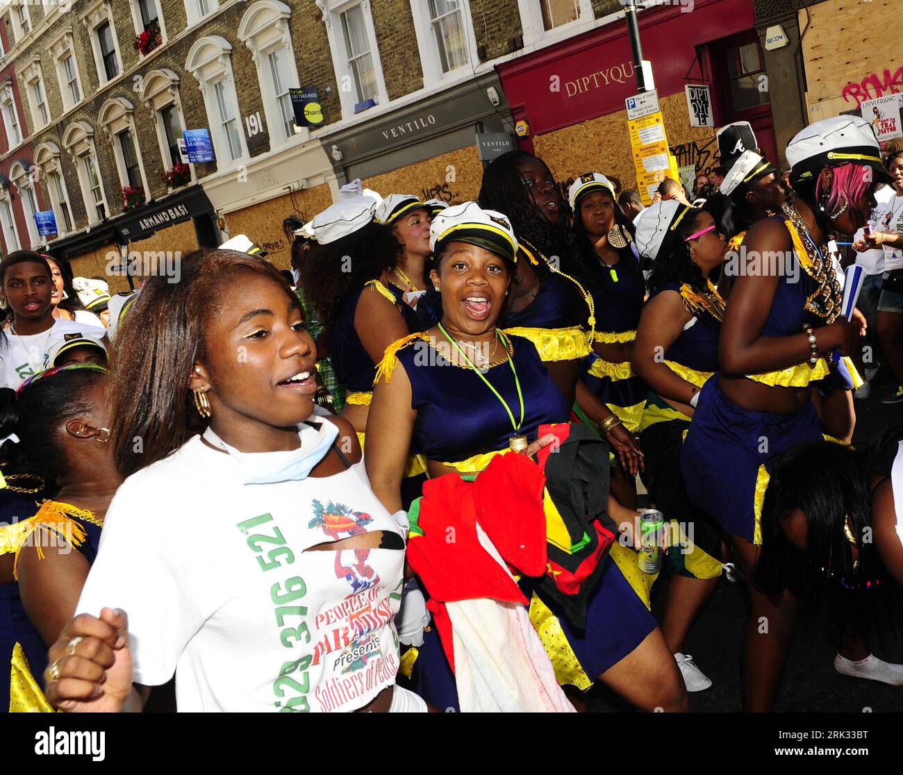 Girls s hi-res stock photography and images - Page 66 - Alamy