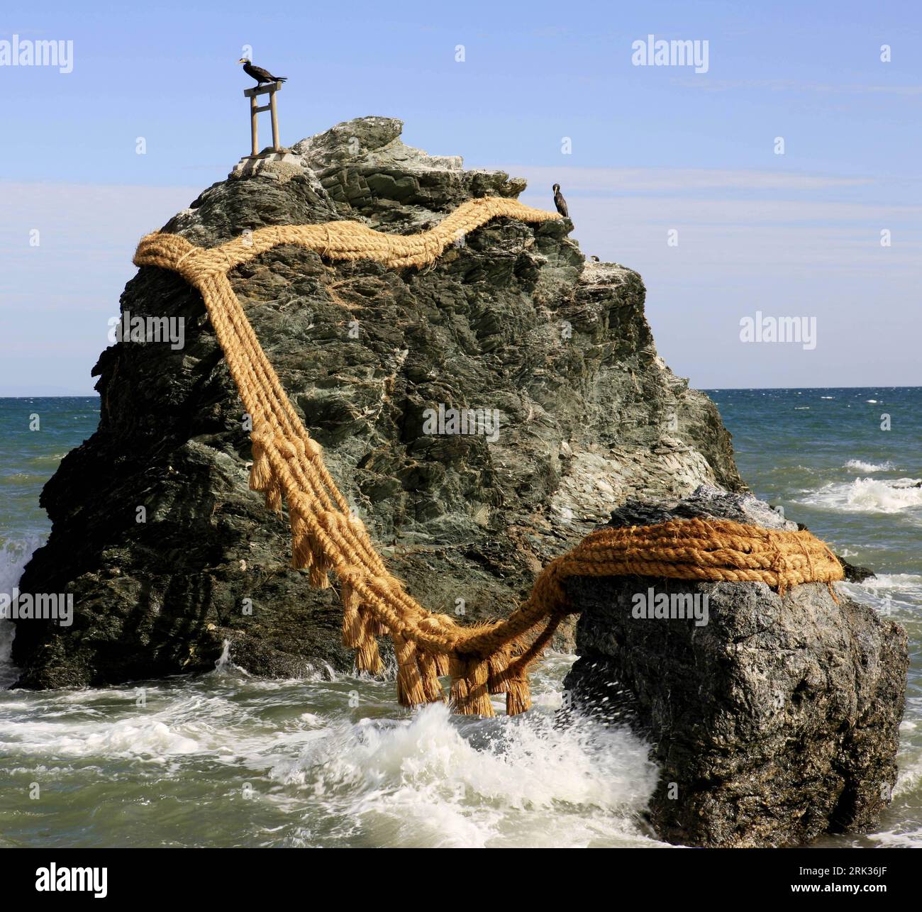 Wedded rocks hi-res stock photography and images - Alamy