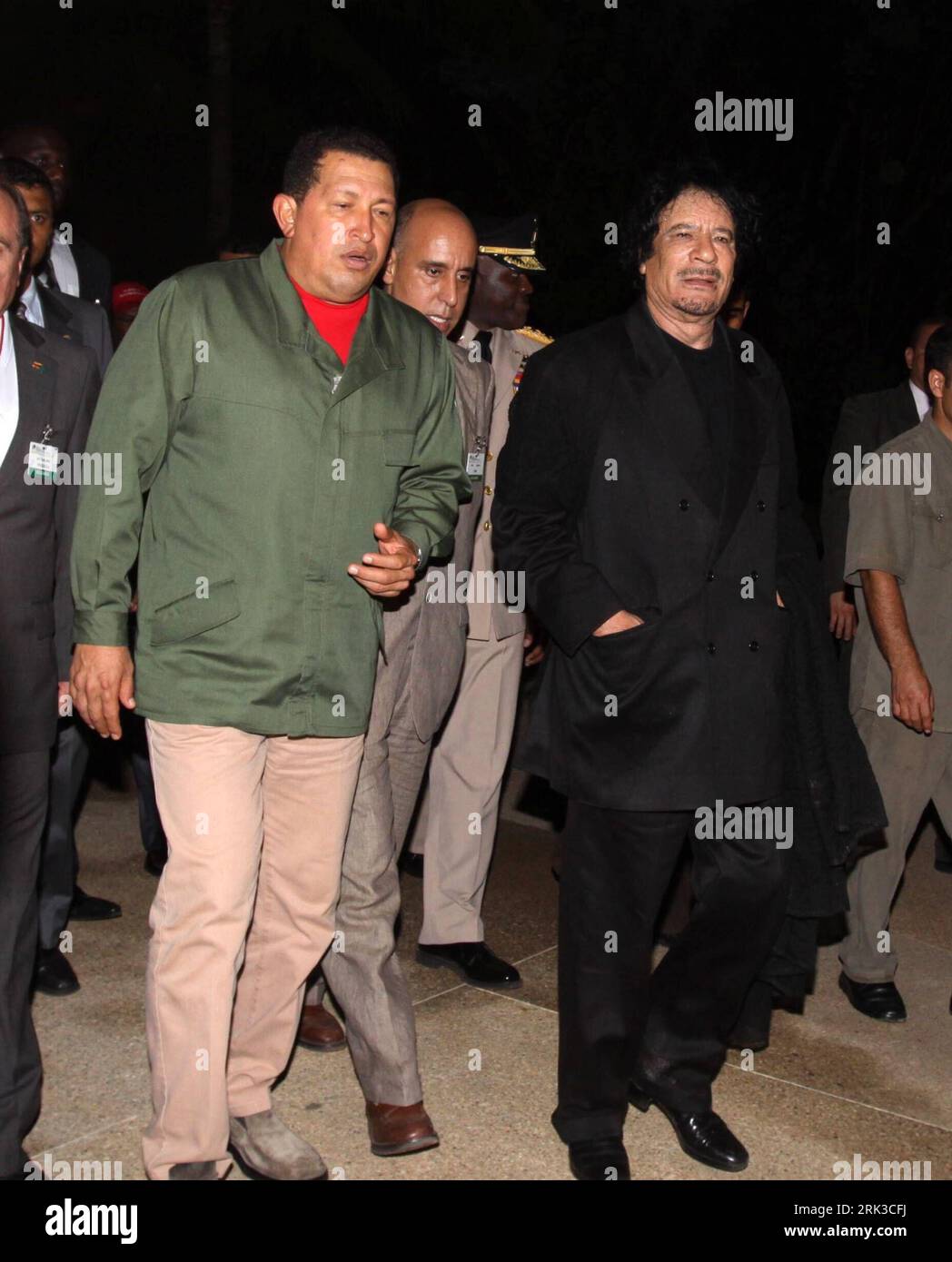 Bildnummer: 53433601  Datum: 25.09.2009  Copyright: imago/Xinhua (090925) -- PORLAMAR, Sept. 25, 2009 (Xinhua) -- Libyan leader Muammar al-Gaddafi (front R) walks with Venezuelan President Hugo Chavez before they attend the 2nd Africa-South America Summit (ASA) in Margarita Island, Nueva Esparta state, northwestern Venezuela, on Sept. 25, 2009. (Xinhua) (clq) (1)VENEZUELA-KADHAFI-ASA SUMMIT PUBLICATIONxNOTxINxCHN premiumd People Politik kbdig xdp 2009 hoch o0 al Gaddafi Muamar    Bildnummer 53433601 Date 25 09 2009 Copyright Imago XINHUA  Porlamar Sept 25 2009 XINHUA Libyan Leader Muammar Al G Stock Photo