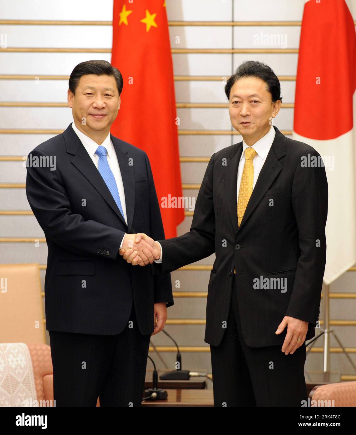 ゆきお Chinese president xi jinping 2 l hi-res stock photography and
