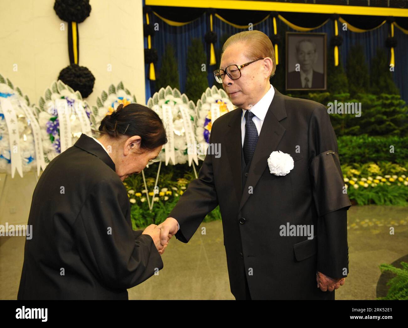 Chinese president jiang hi-res stock photography and images - Alamy