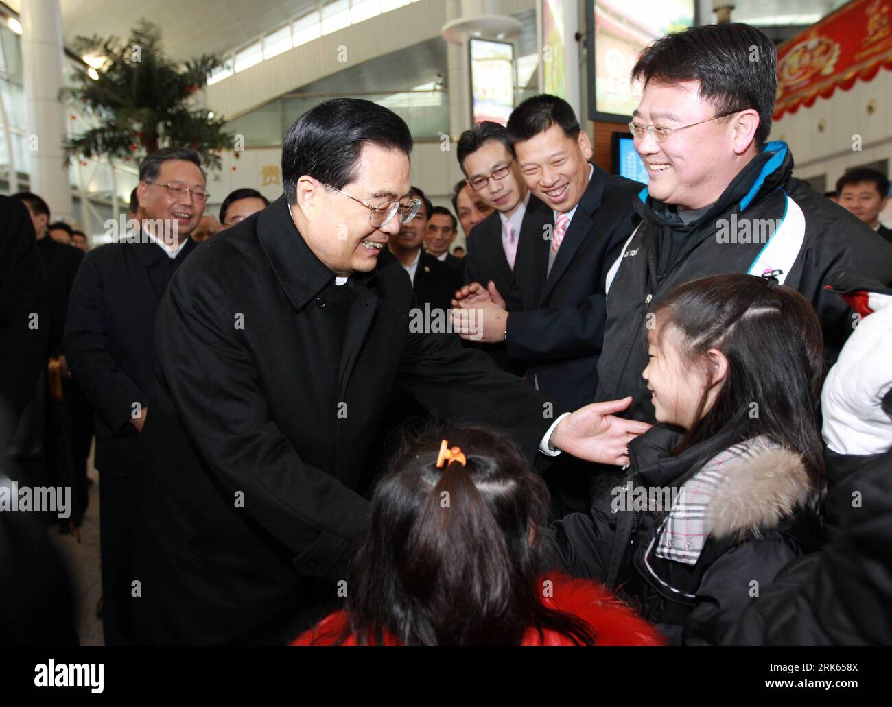Xinhua hu hi-res stock photography and images - Page 3 - Alamy