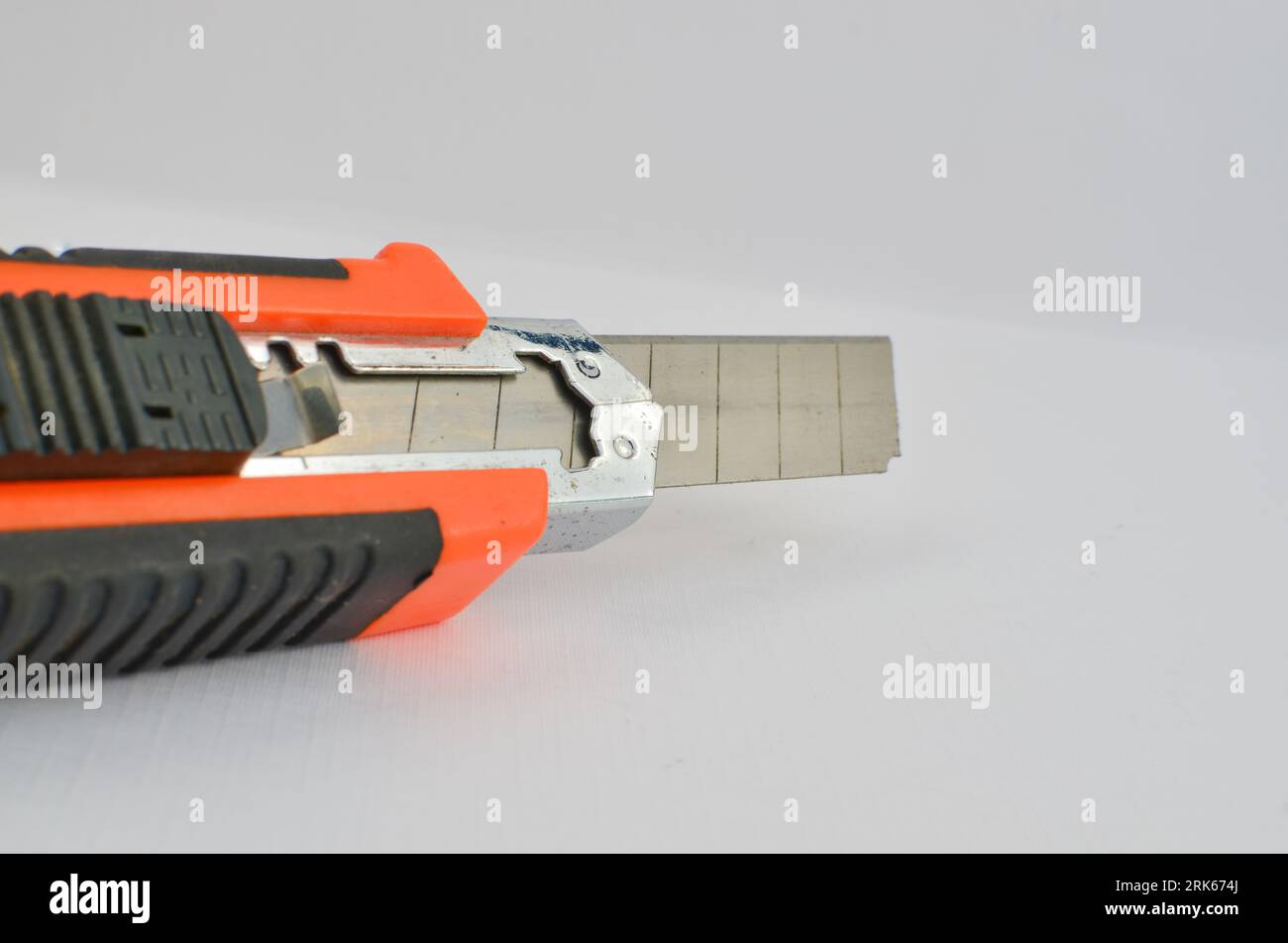 Cardstock cutter hires stock photography and images Alamy