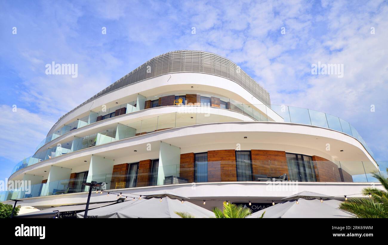 Luxury modern residential apartment building complex Stock Photo - Alamy