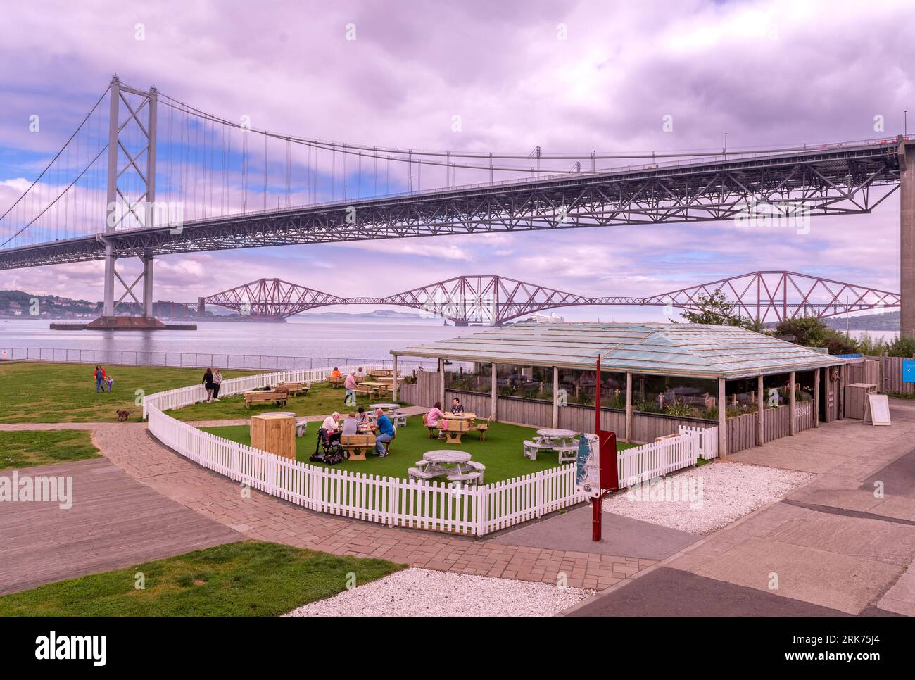 Outboard Bar by Scotts at South Queensferry Stock Photo Alamy