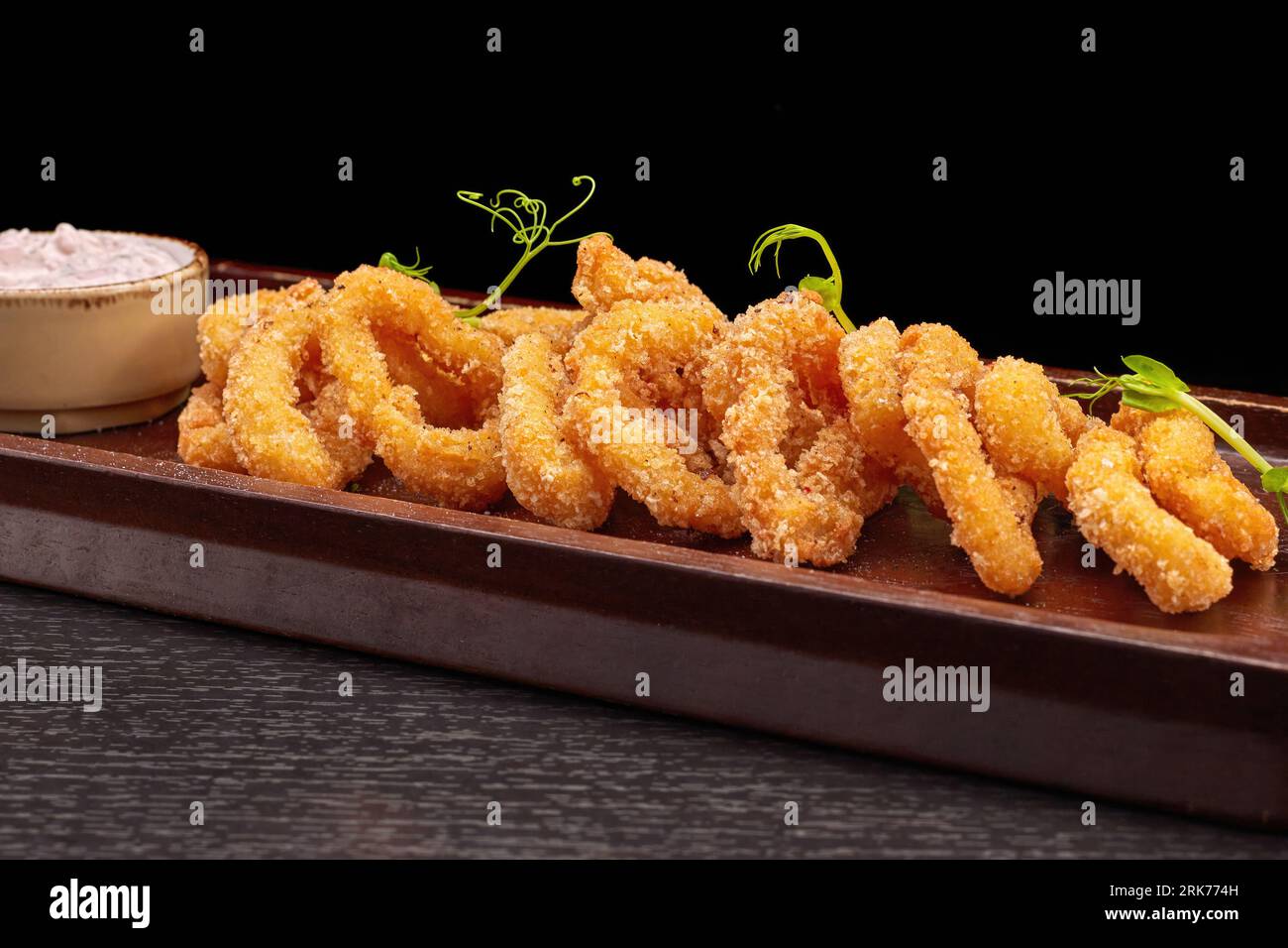 Fried beer batter onion rings hi-res stock photography and images - Alamy