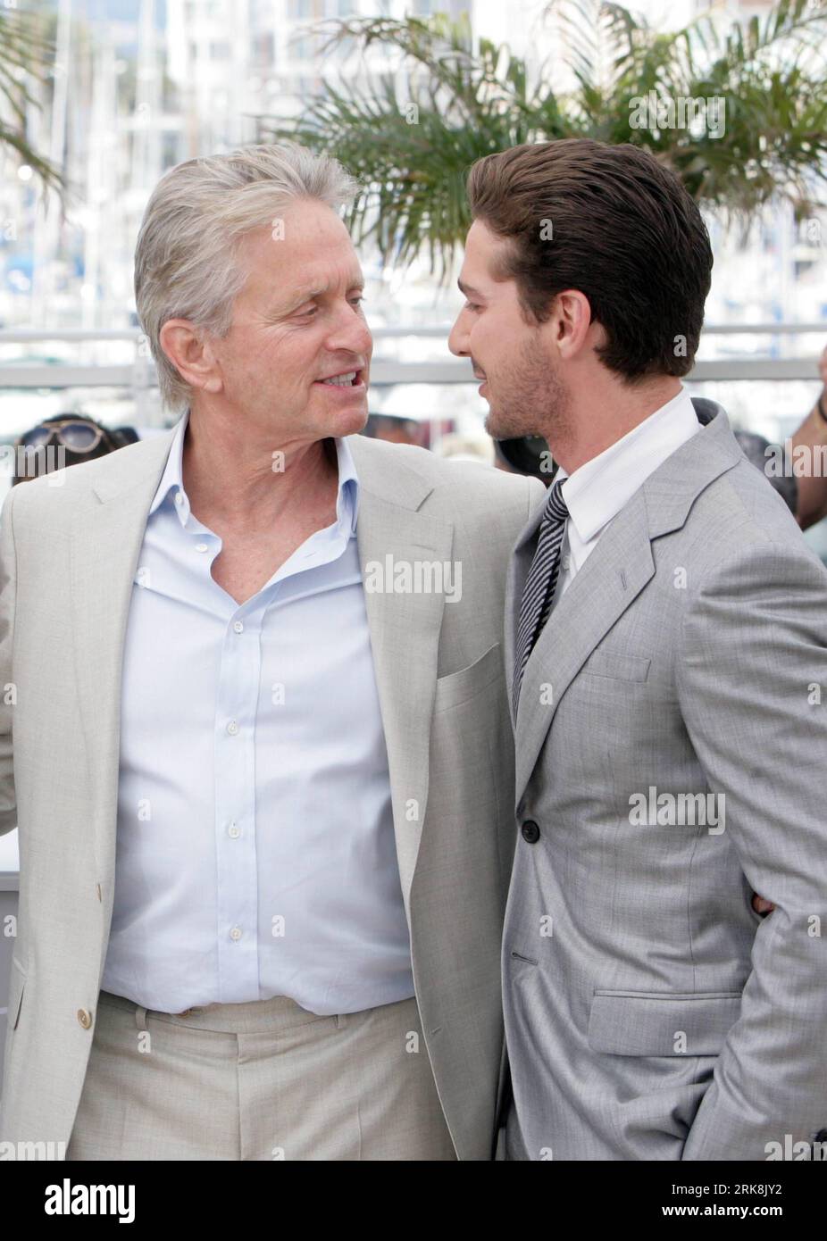 Bildnummer: 54047443  Datum: 14.05.2010  Copyright: imago/Xinhua (100514) -- CANNES, May 14, 2010 (Xinhua) -- Cast members Michael Douglas (L) and Shia LaBeouf talk during a photocall for the film Wall Street - Money Never Sleeps at the 63rd Cannes Film Festival in Cannes, France, May 14, 2010. (Xinhua/Dong Feng) (zl) (4)FRANCE-CANNES-FILM FESTIVAL-WALL STREET PUBLICATIONxNOTxINxCHN People Kultur Entertainment Film 63. Internationale Filmfestspiele Cannes Filmfestival Photocall kbdig xmk 2010 hoch  o00 La Beouf    Bildnummer 54047443 Date 14 05 2010 Copyright Imago XINHUA  Cannes May 14 2010 X Stock Photo