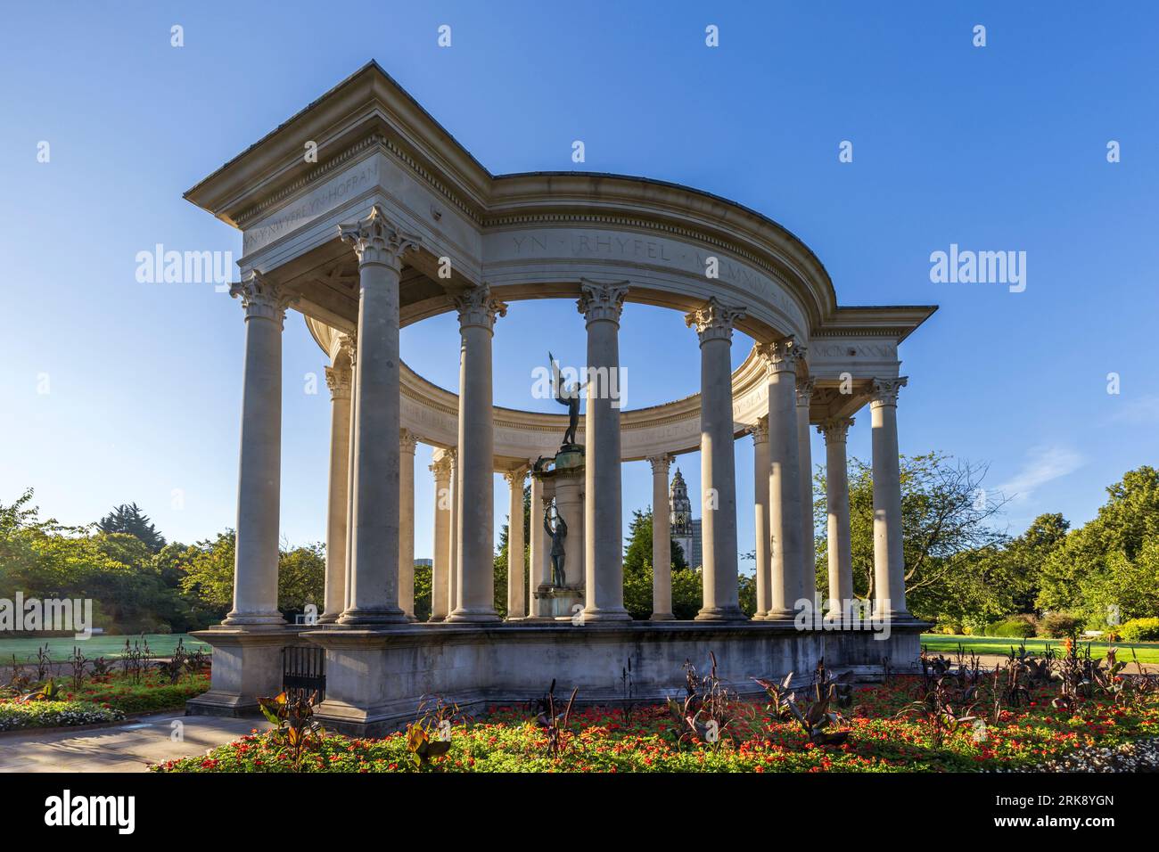 Welsh National War Memorial Statue, Alexandra Gardens, Cathays Park, Cardiff, Wales, UK Stock Photo