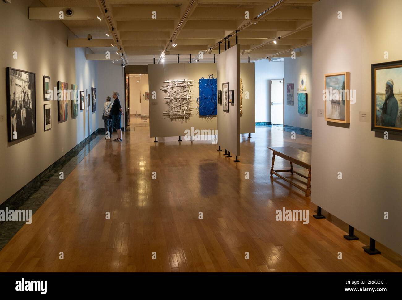 Exhibition women painting hires stock photography and images Alamy