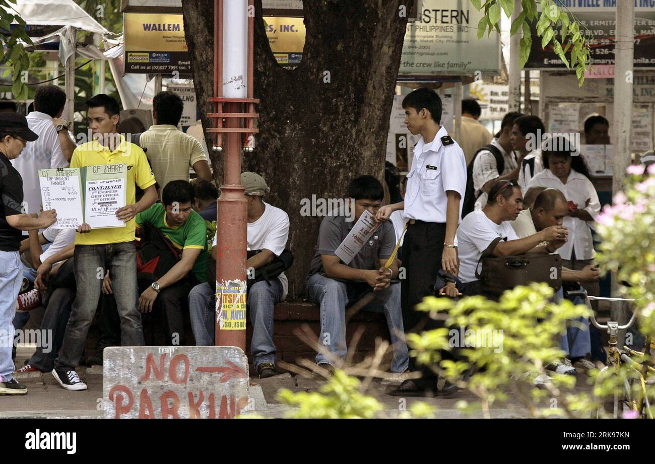 Filipinos seafarers hi-res stock photography and images - Alamy