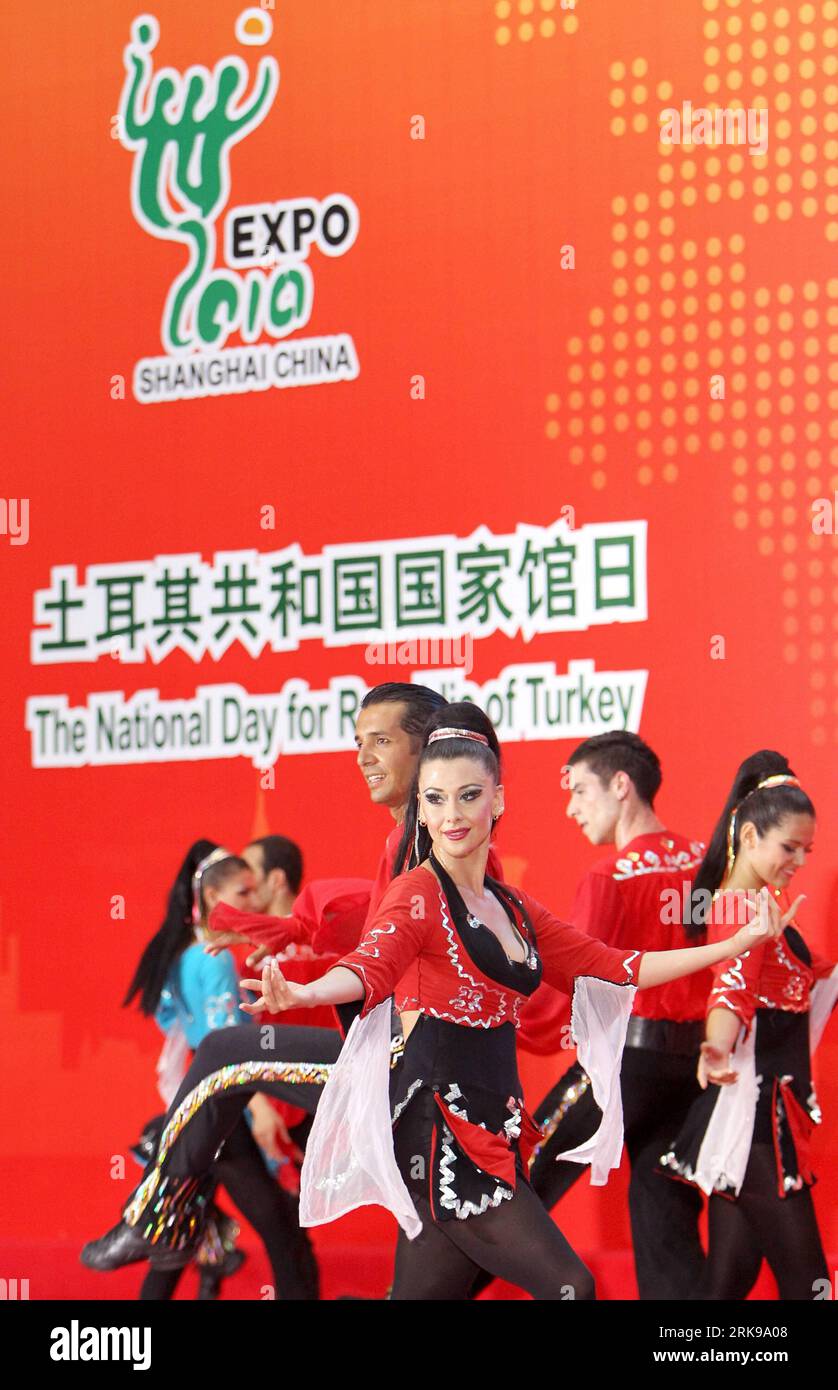 ターキー Turkey pavilion expo 2010 shanghai hi-res stock photography and