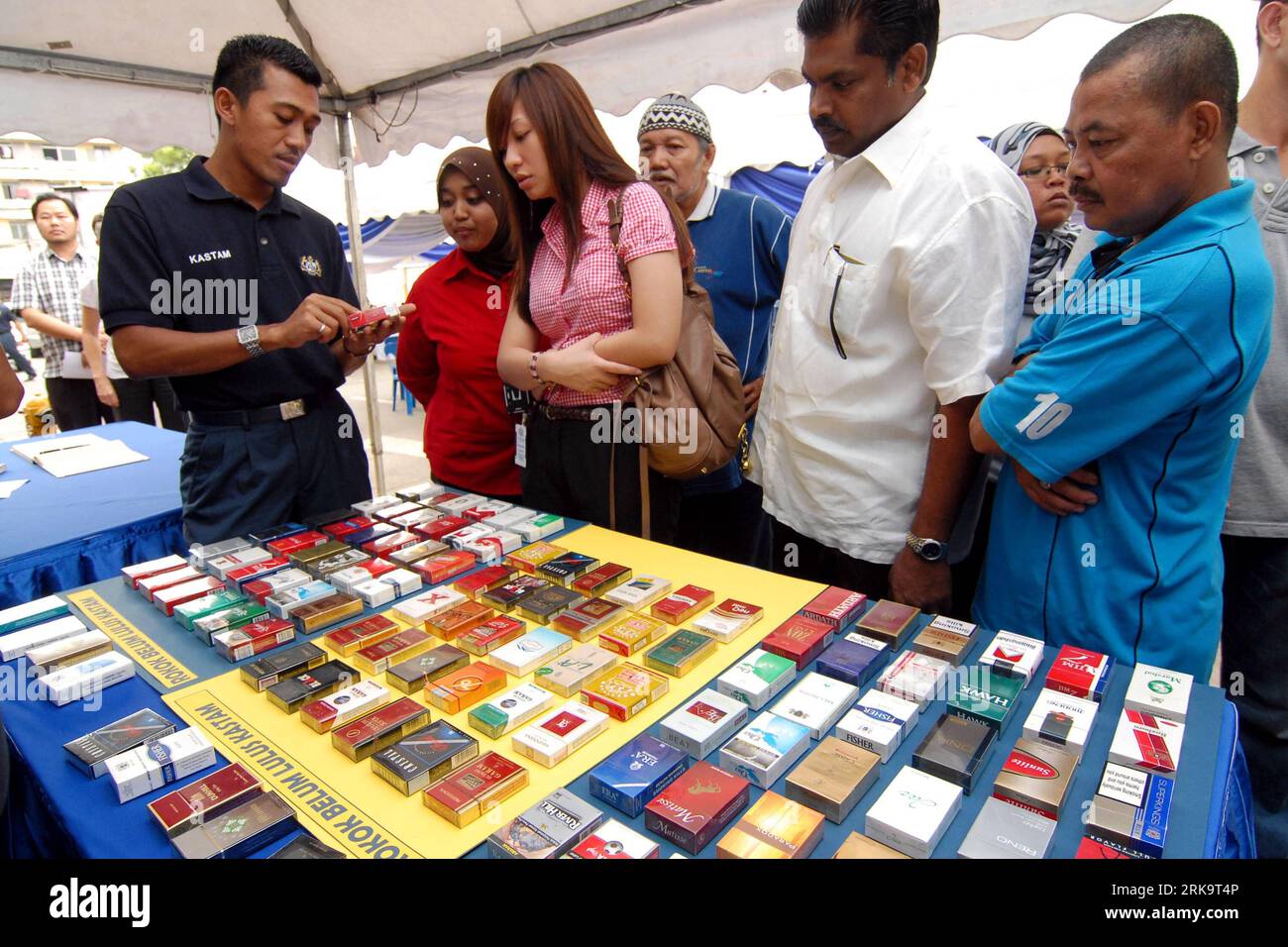 whsmith cigarettes WHSmith extends store footprint in Southeast Asia with new openings : Moodie Davitt Report whsmith cigarettes WHSmith extends store footprint in Southeast Asia with new openings : Moodie Davitt Report