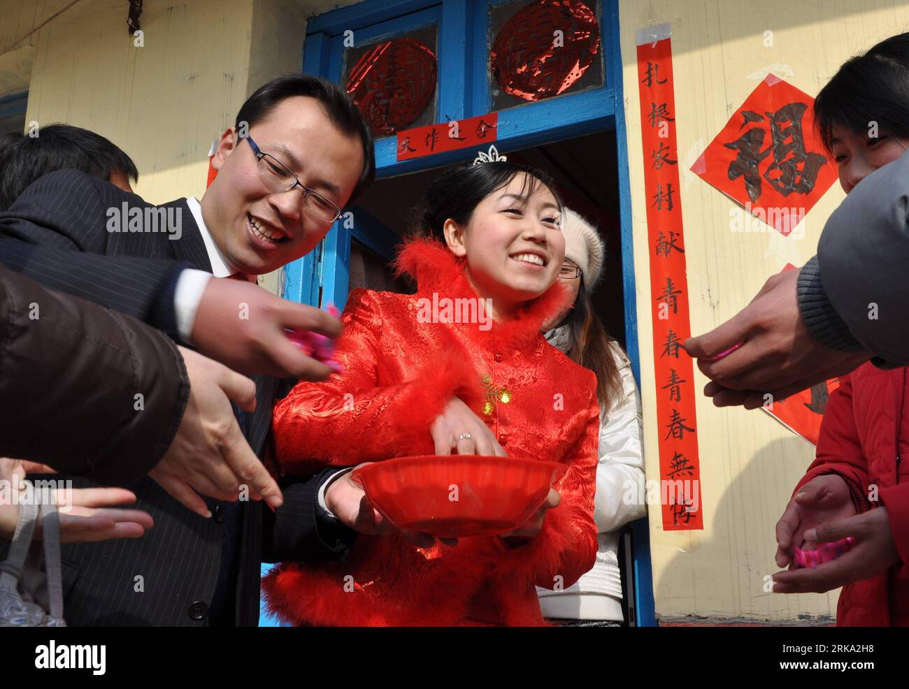 Yinan li hires stock photography and images Alamy