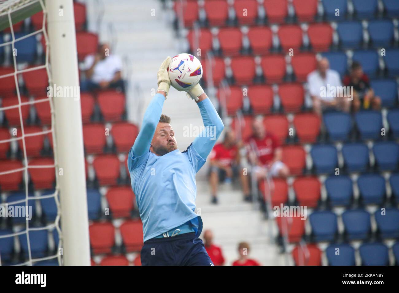 Pamplona, Spain, 24th August, 2023: Club Brugge's goalkeeper, Simon Mignolet in the warm-up during the first leg of the previous round of the UEFA Europa Conference League 2023-24 between CA Osasuna and Club Brugge at the Estadio de El Sadar, in Pamplona, on August 24, 2023. Credit: Alberto Brevers / Alamy Live News. Stock Photo