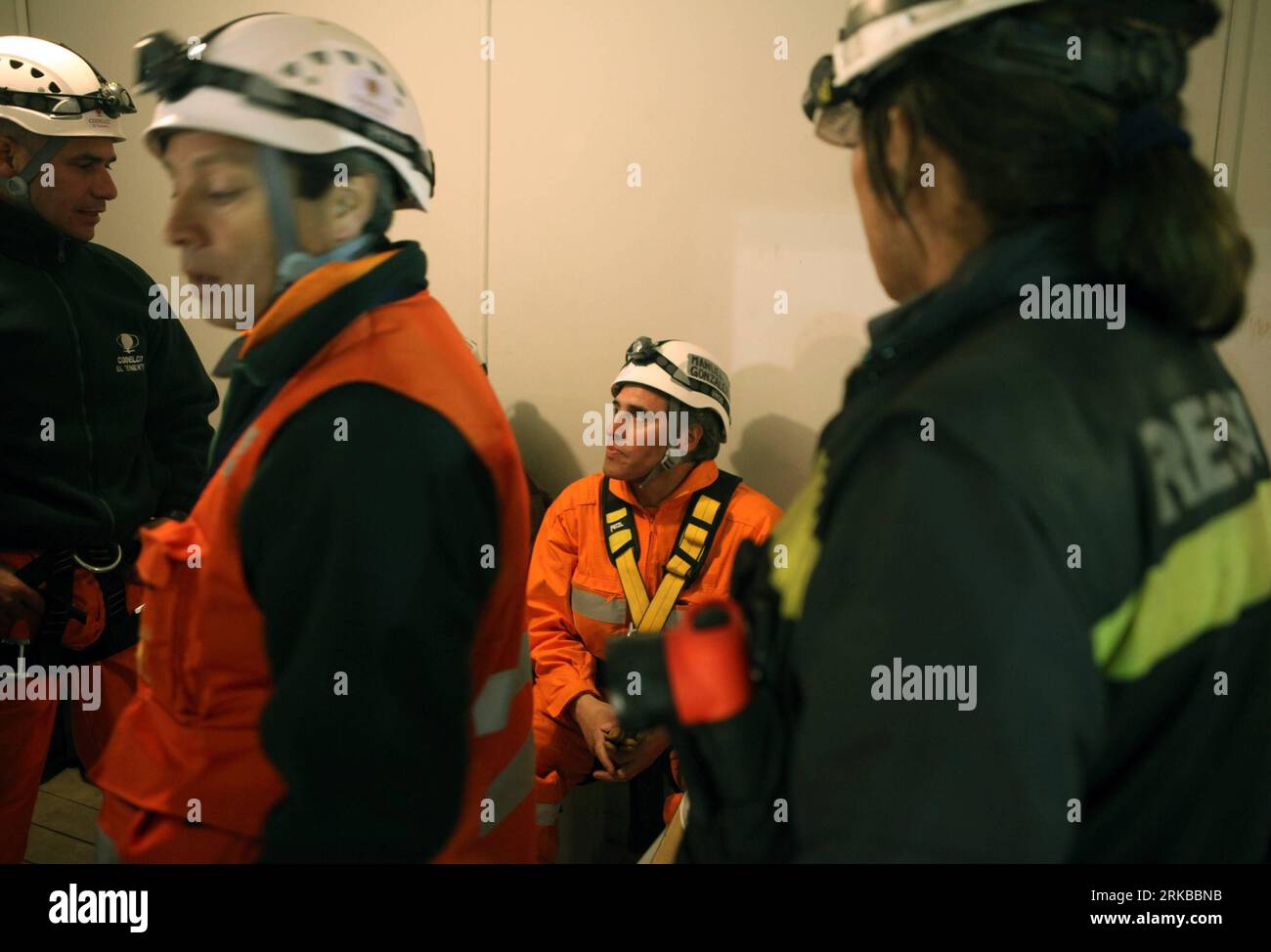 San jose mine rescue, capsule hi-res stock photography and images - Alamy