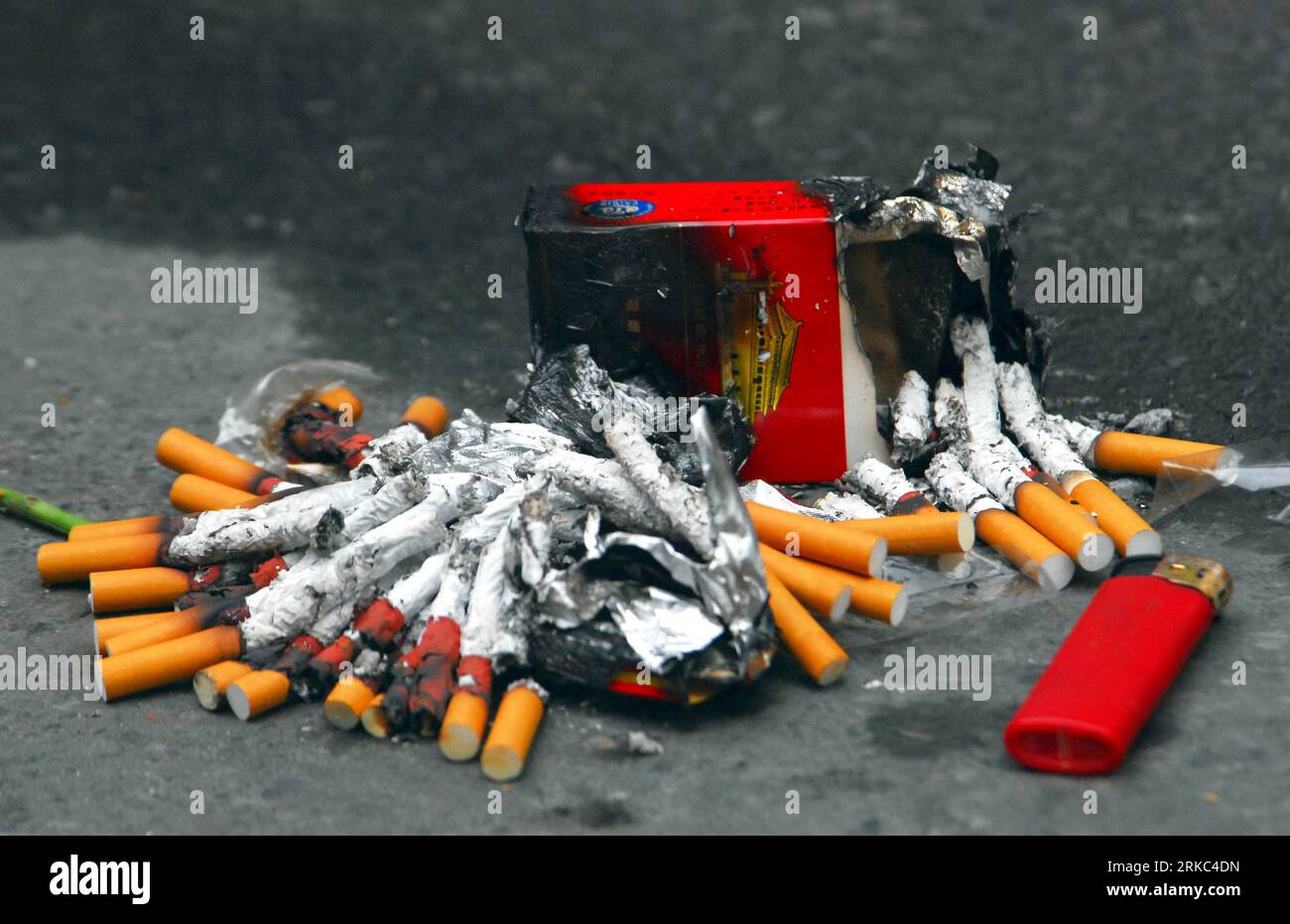 how many carcinogens are in a cigarette Top 10 Common Carcinogens Known to Cause Cancer