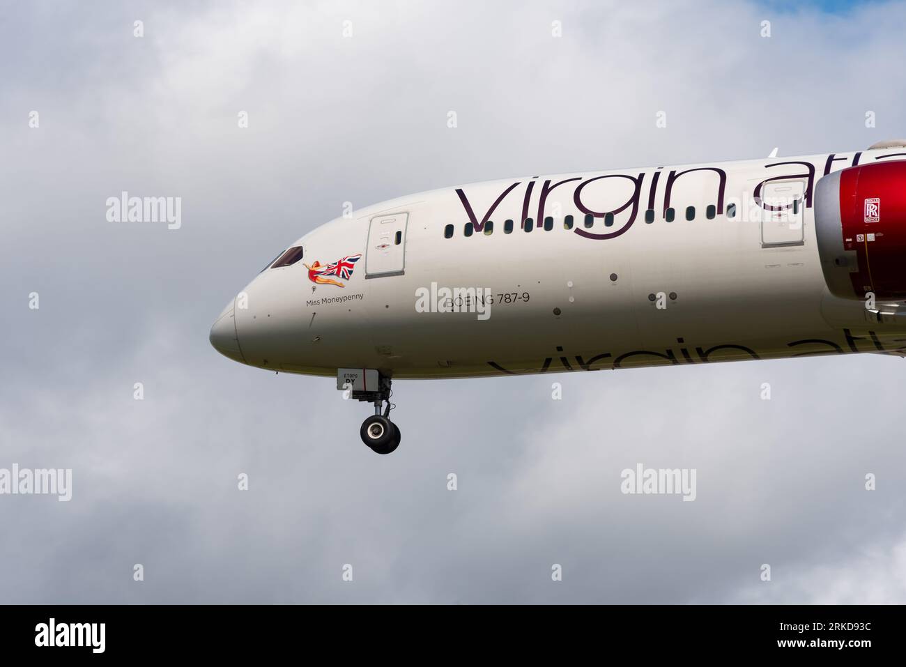 Virgin Atlantic Airways Boeing 787-9 Dreamliner jet airliner plane G ...