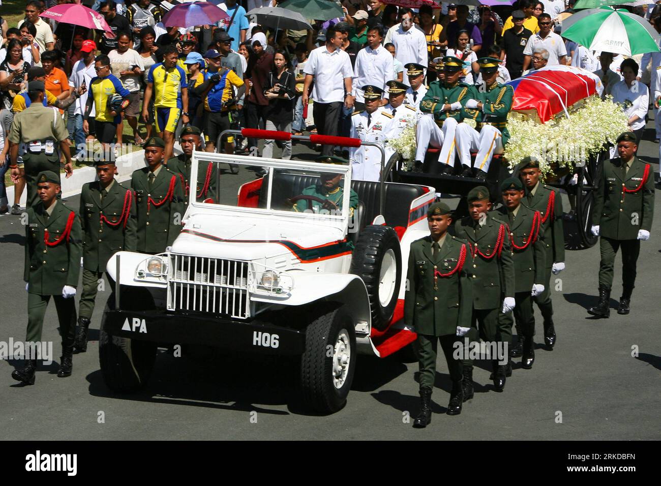 Bildnummer: 54902230 Datum: 13.02.2011 Copyright: imago/Xinhua (110213 ...