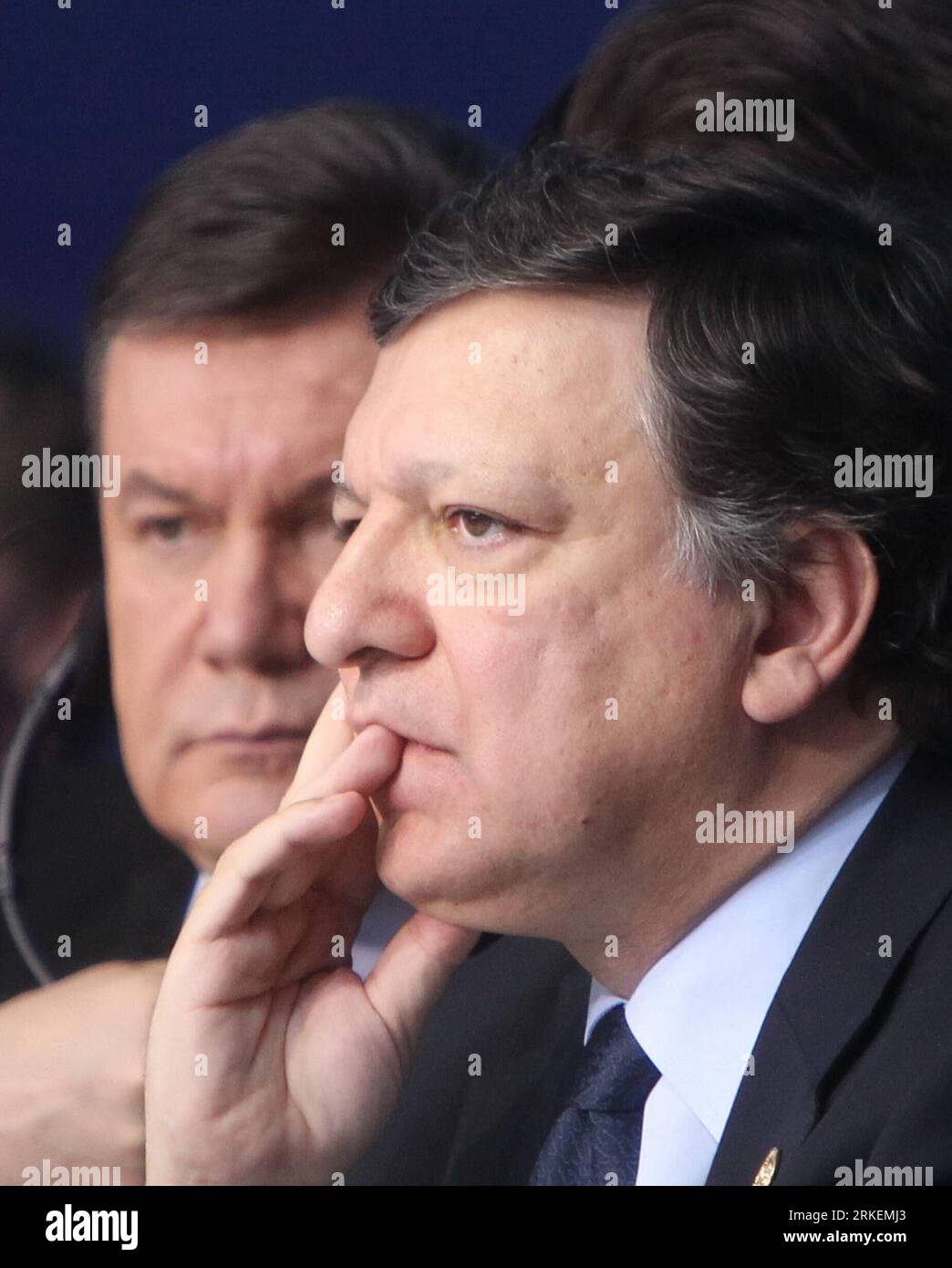 Bildnummer: 55274527  Datum: 19.04.2011  Copyright: imago/Xinhua (110419) -- KIEV, April 19, 2011 (Xinhua) -- European Commission President Jose Manuel Barroso (front) and Ukrainian President Viktor Yanukovich (rear) attend the Kiev Summit on safe and innovative use of nuclear energy in Kiev, capital of Ukraine, April 19, 2011. (Xinhua/Lu Jinbo) (lyi) UKRAINE-KIEV-NUCLEAR-SUMIT PUBLICATIONxNOTxINxCHN Politik People Atomenergie Tschernobylkonferenz Konferenz atomare Sicherheit kbdig xub 2011 hoch premiumd     Bildnummer 55274527 Date 19 04 2011 Copyright Imago XINHUA  Kiev April 19 2011 XINHUA Stock Photo