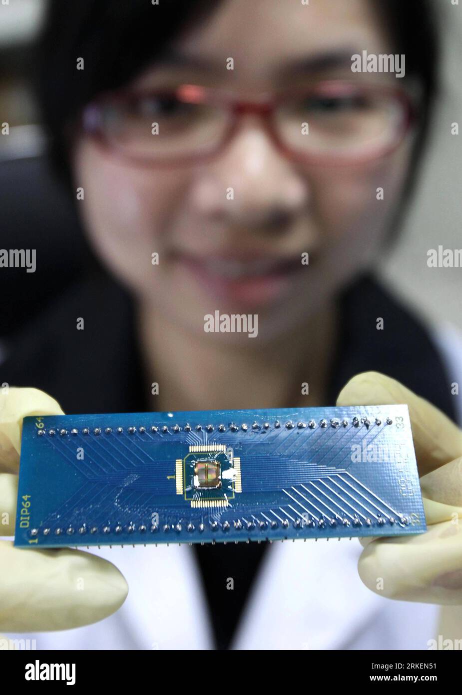 Semiconductor manufacturing international corporation hi-res stock ...