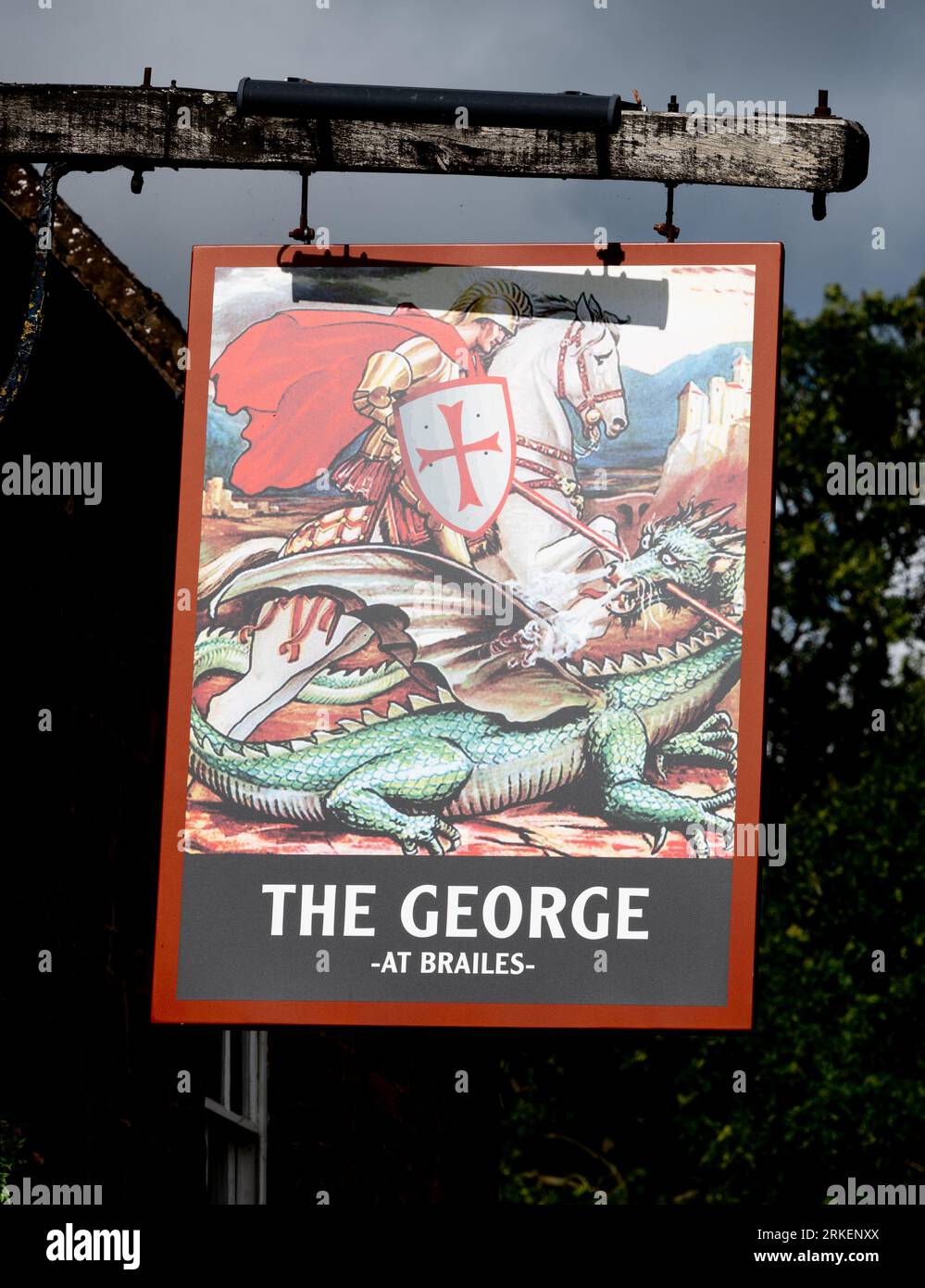 The George pub sign, Lower Brailes, Warwickshire, England, UK Stock Photo