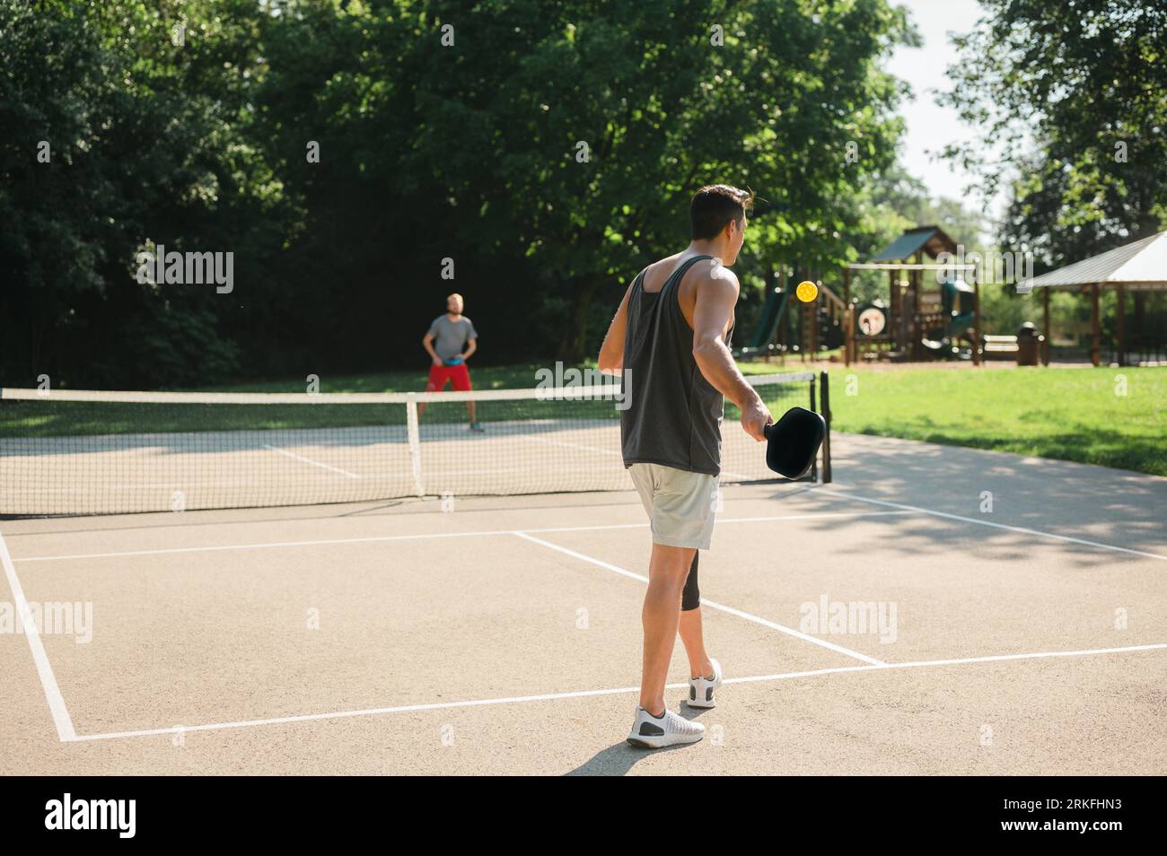 People playing pickleball hires stock photography and images Alamy