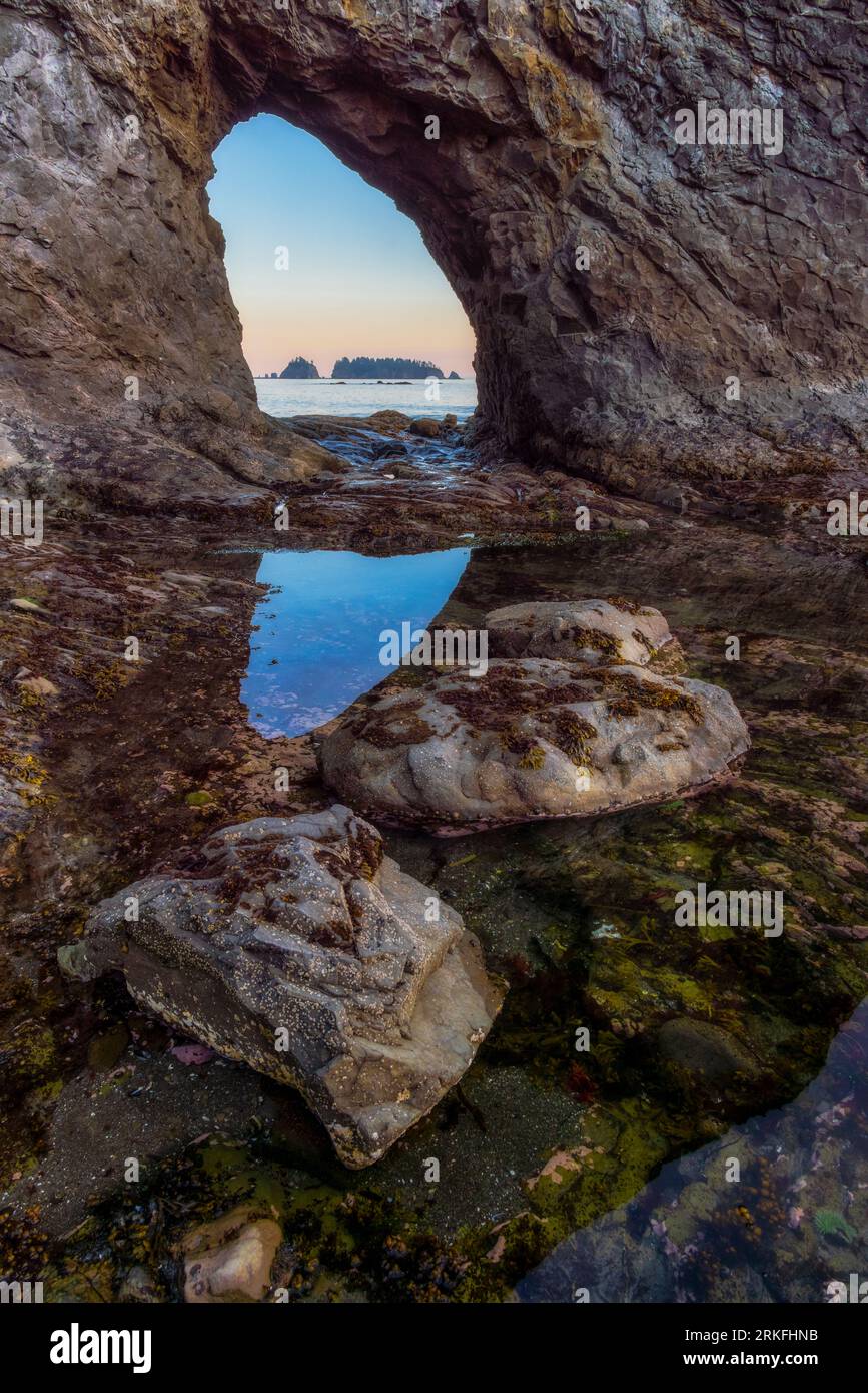 Rialto Beach in Olympic National Park, Washington Stock Photo - Alamy
