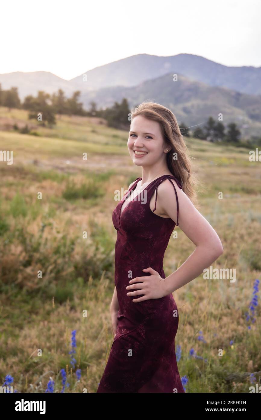 High school girl standing in hi-res stock photography and images - Alamy