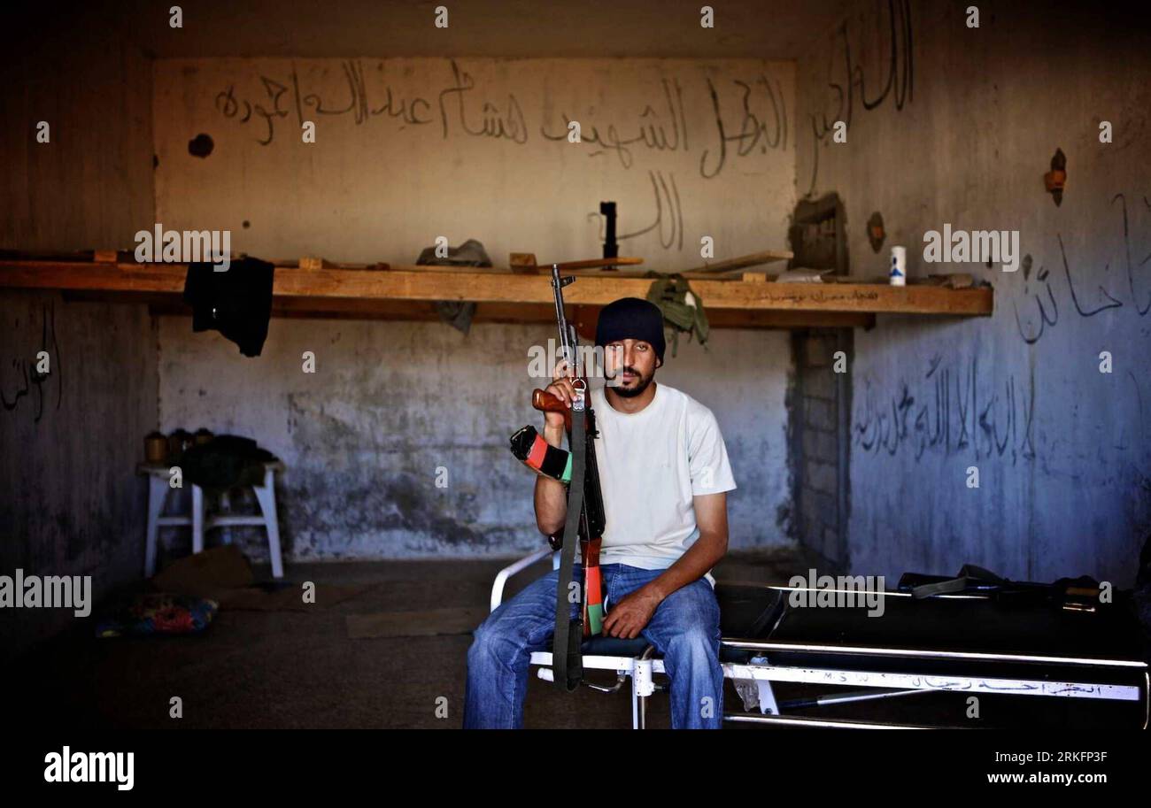 Libya muammar gaddafi hi-res stock photography and images - Page
