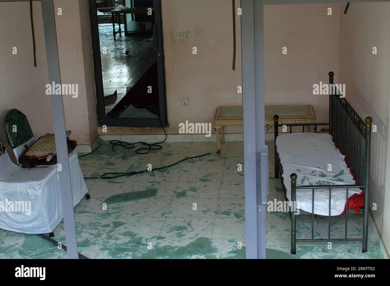 Injured person in blast hi-res stock photography and images