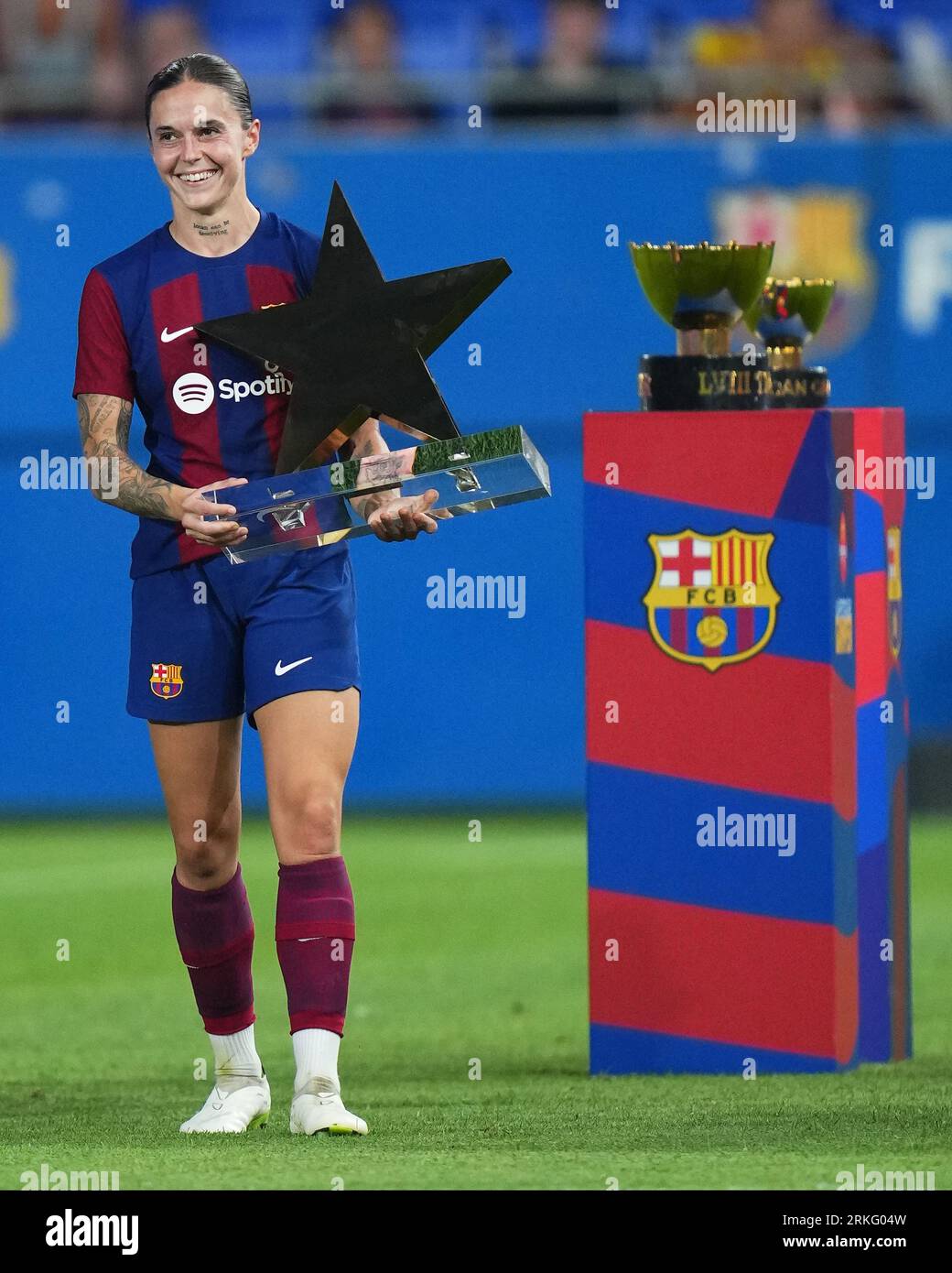 Barcelona, Spain. 24th Aug, 2023. Mapi Leon of FC Barcelona with the ...