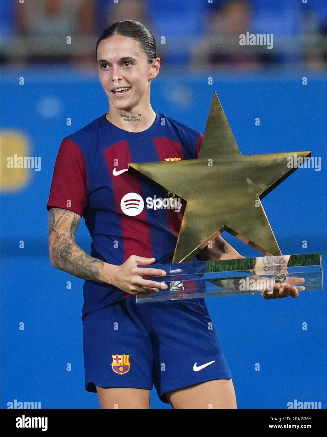 Barcelona, Spain. 24th Aug, 2023. Mapi Leon of FC Barcelona with the ...