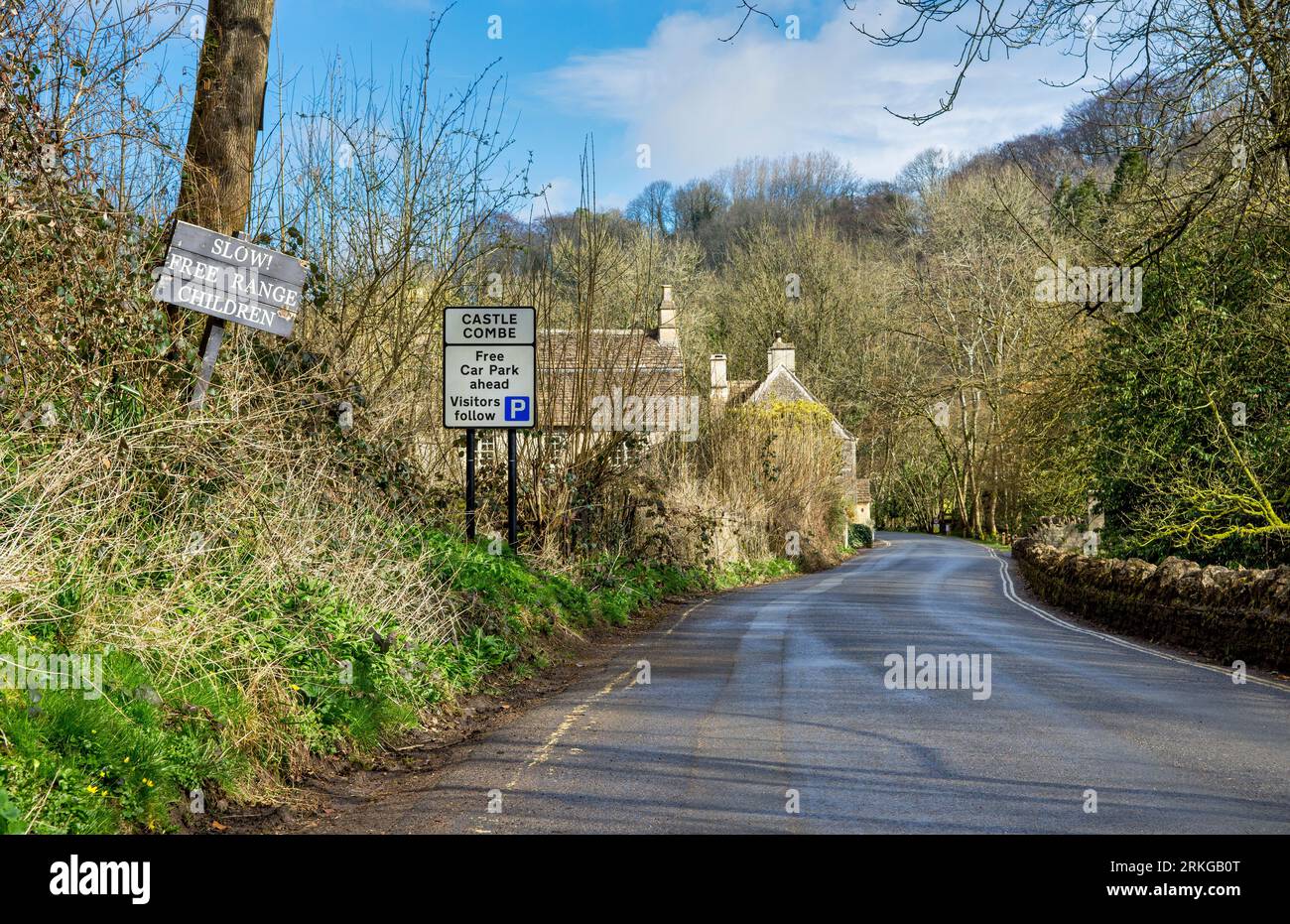 Amusing 'Beware of Free Range Children' road signs as you drive into ...