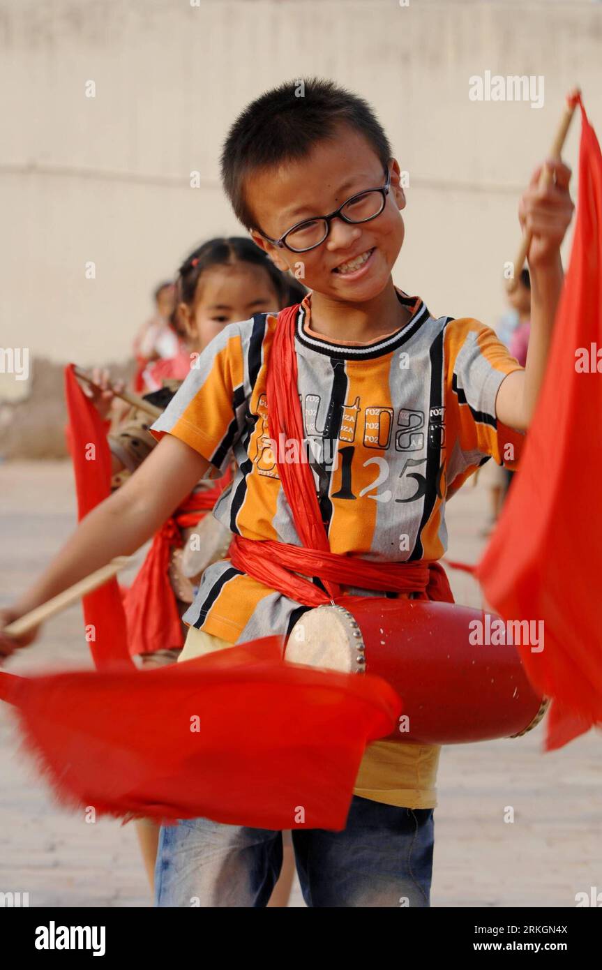 Top 10 Dance Scenes in Movies – On the Screen Reviews, image size:863x1390