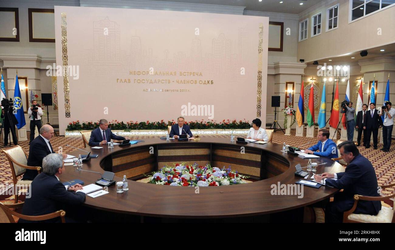 Russian president dmitry medvedev 2nd hi-res stock