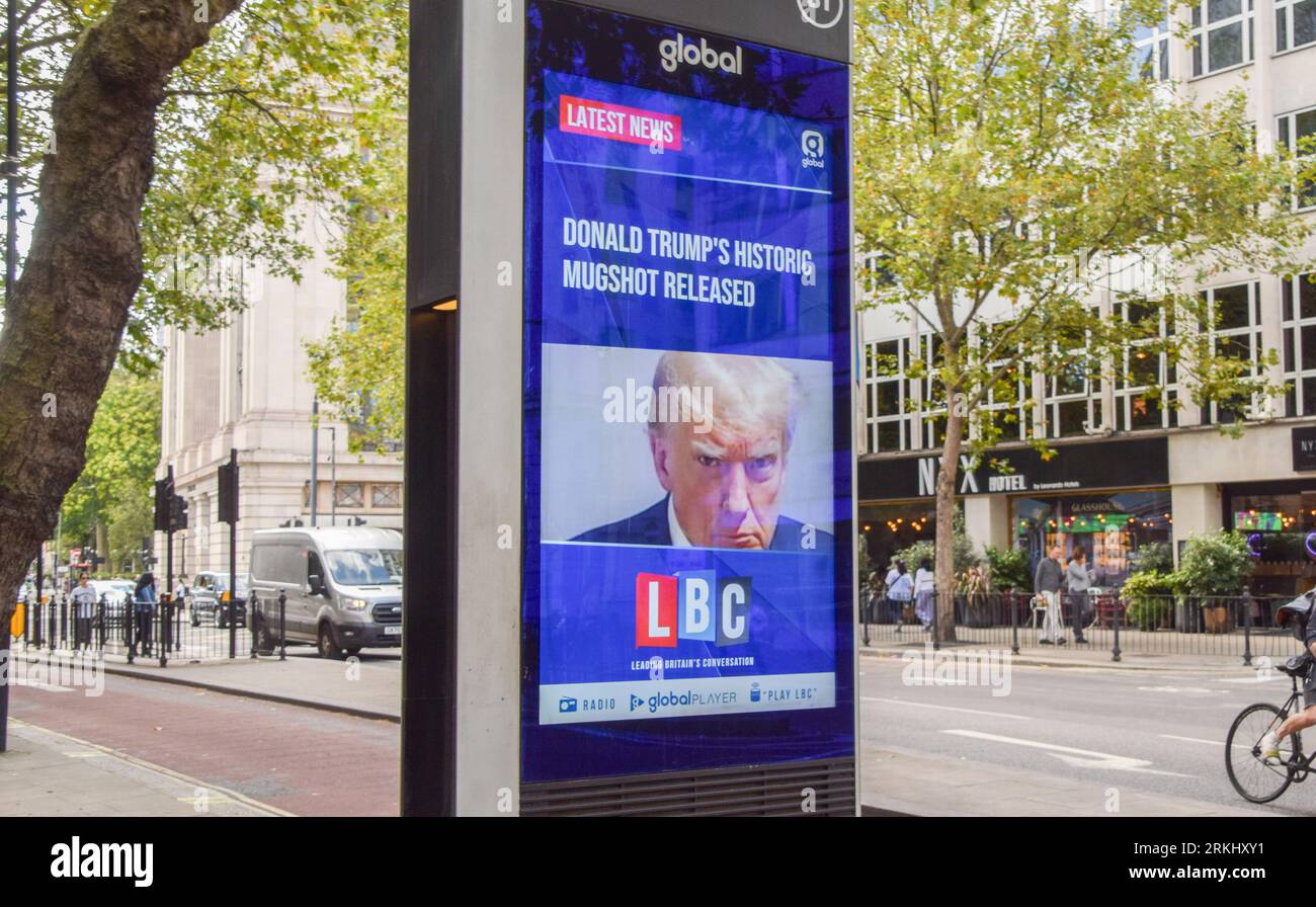 Lbc Display London, UK. 25th August 2023. An outdoor screen in central London ...