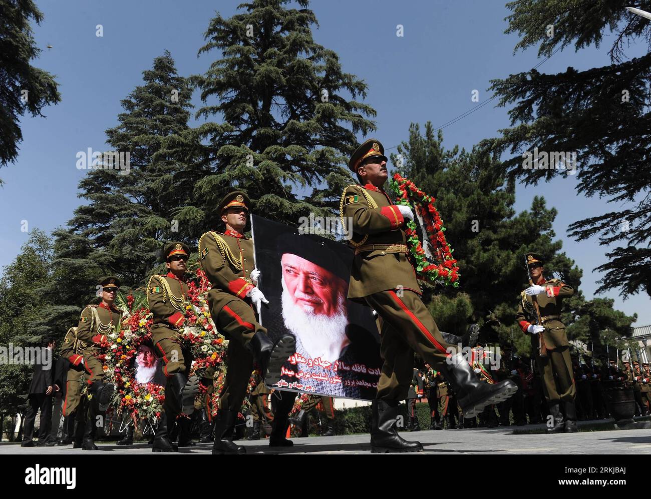 Burhanuddin Rabbani Hi res Stock Photography And Images Alamy