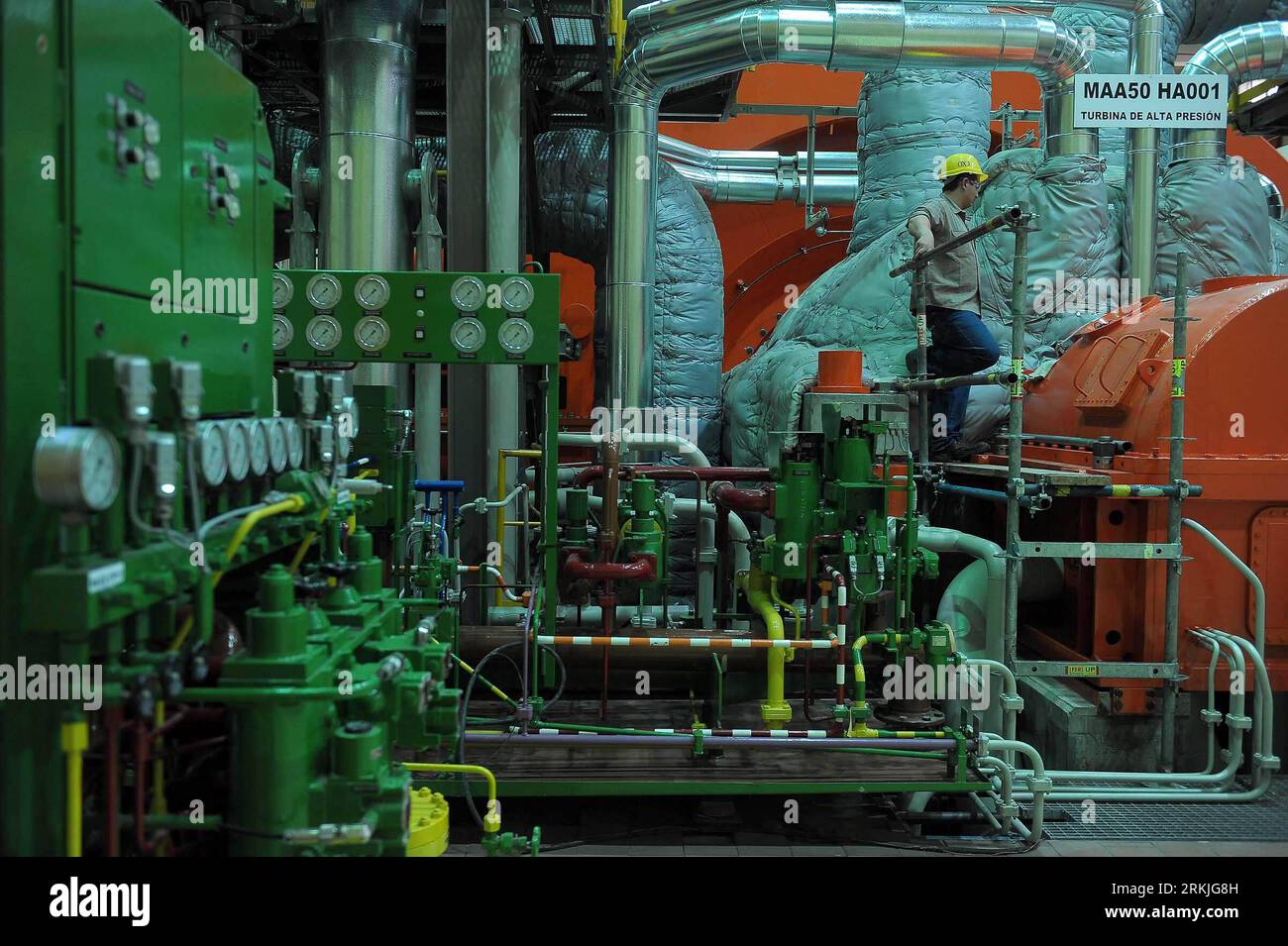 Interior view nuclear power plant hi-res stock photography and images -  Alamy