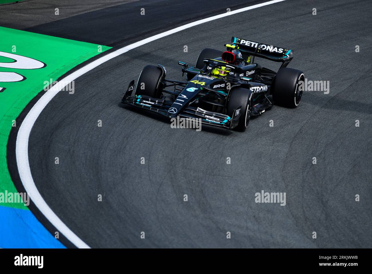 Zandvoort, Mezzolombardo, The Netherlands. 25th Aug, 2023. LEWIS HAMILTON of Great Britain and Mercedes-AMG F1 Team drives during practice of the 2023 FIA Formula 1 Dutch Grand Prix at Circuit Zandvoort in Zandvoort, The Netherlands. (Credit Image: © Daisy Facinelli/ZUMA Press Wire) EDITORIAL USAGE ONLY! Not for Commercial USAGE! Credit: ZUMA Press, Inc./Alamy Live News Stock Photo