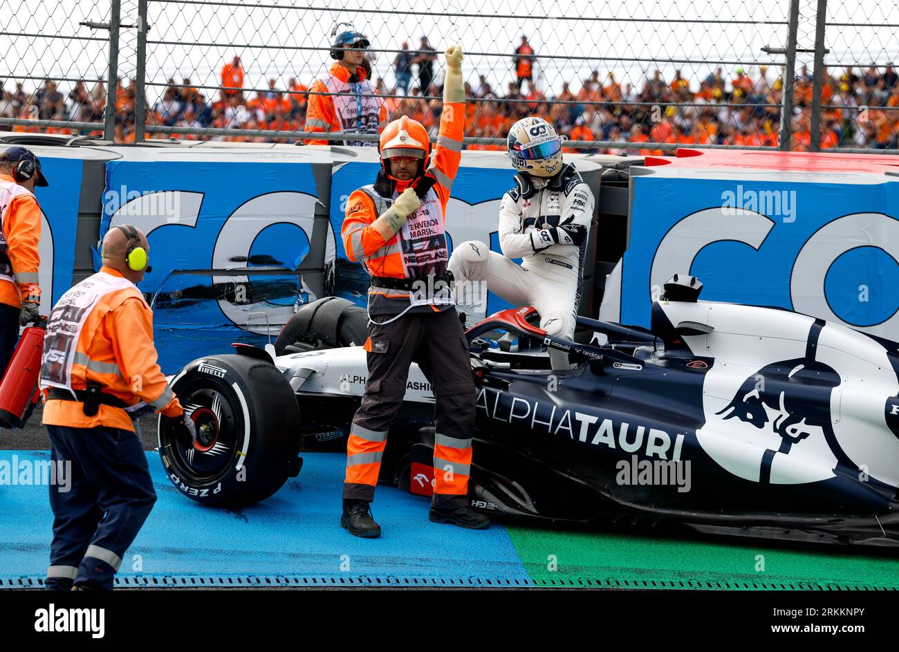 03 RICCIARDO Daniel (aus), Scuderia AlphaTauri AT04, action, crash, accident, during the 2023 Formula 1 Heineken Dutch Grand Prix, 13th round of the 2023 Formula One World Championship from August 25 to 28, 2023 on the Zandvoort Circuit, in Zandvoort, Netherlands Credit: Independent Photo Agency/Alamy Live News Stock Photo