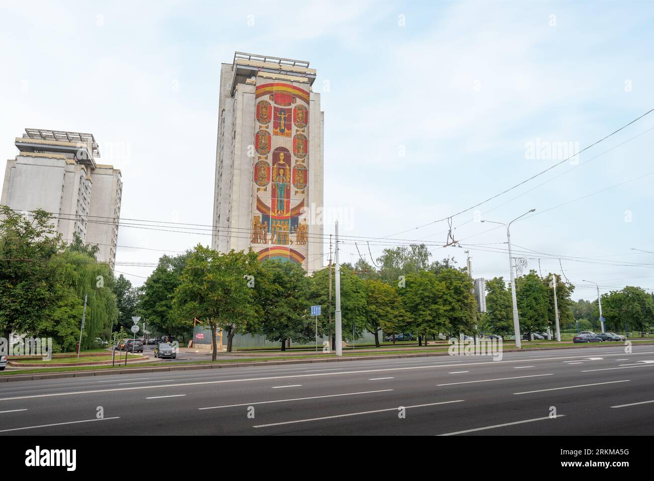 Soviet Era Buildings with City of Heroes Mosaic by Alexander Kishchenko - Minsk, Belarus Stock Photo