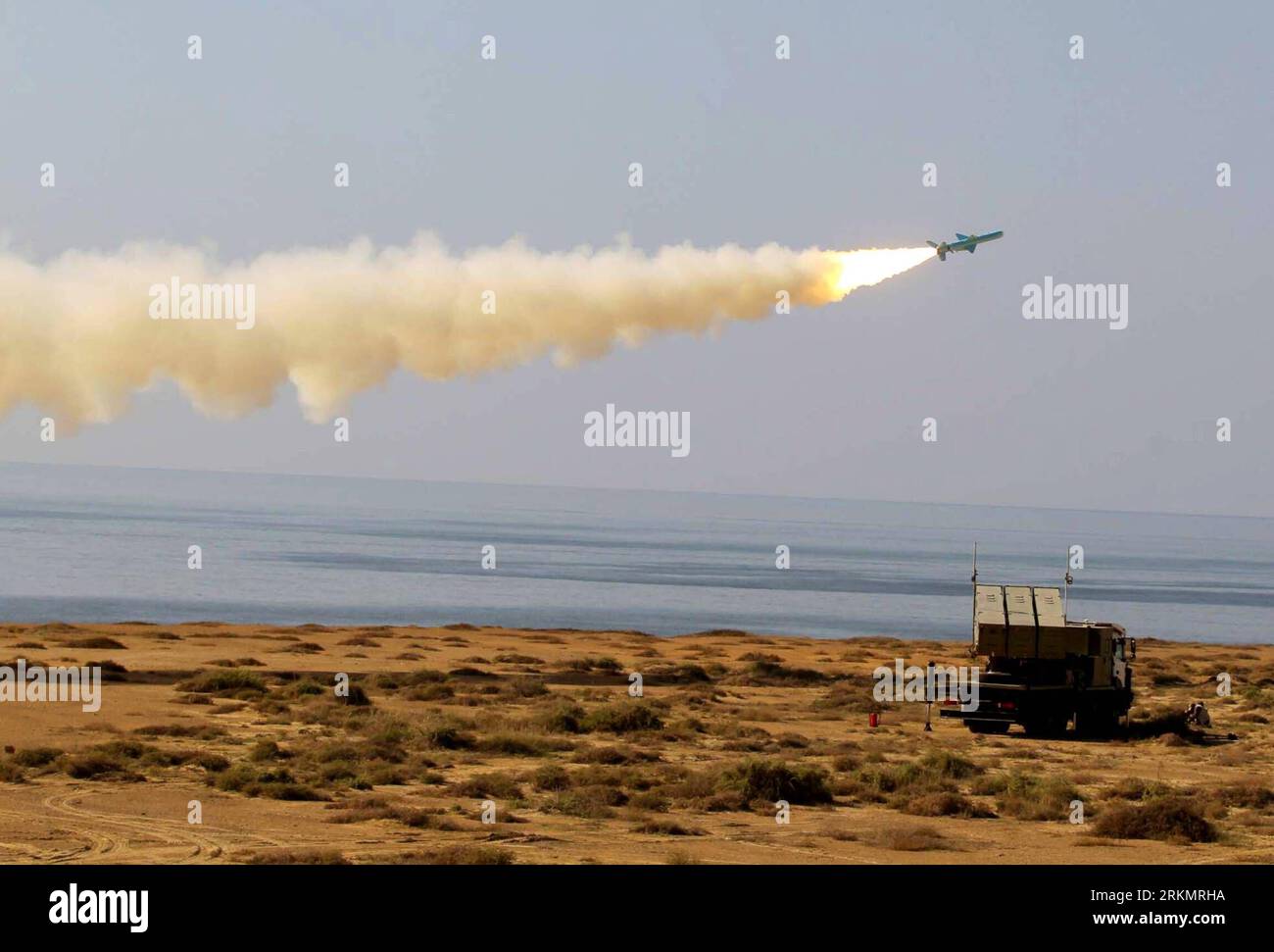 Hamed Rang Missiles launched in iran hi-res stock photography and images - Alamy