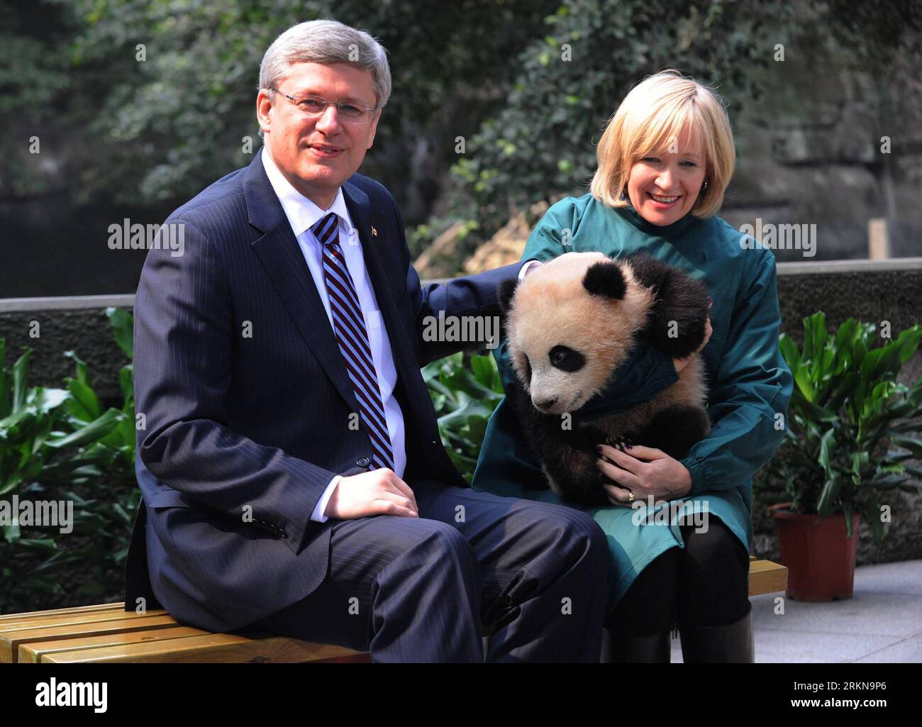 テディ Laureen harper wife canadian prime hi-res stock photography