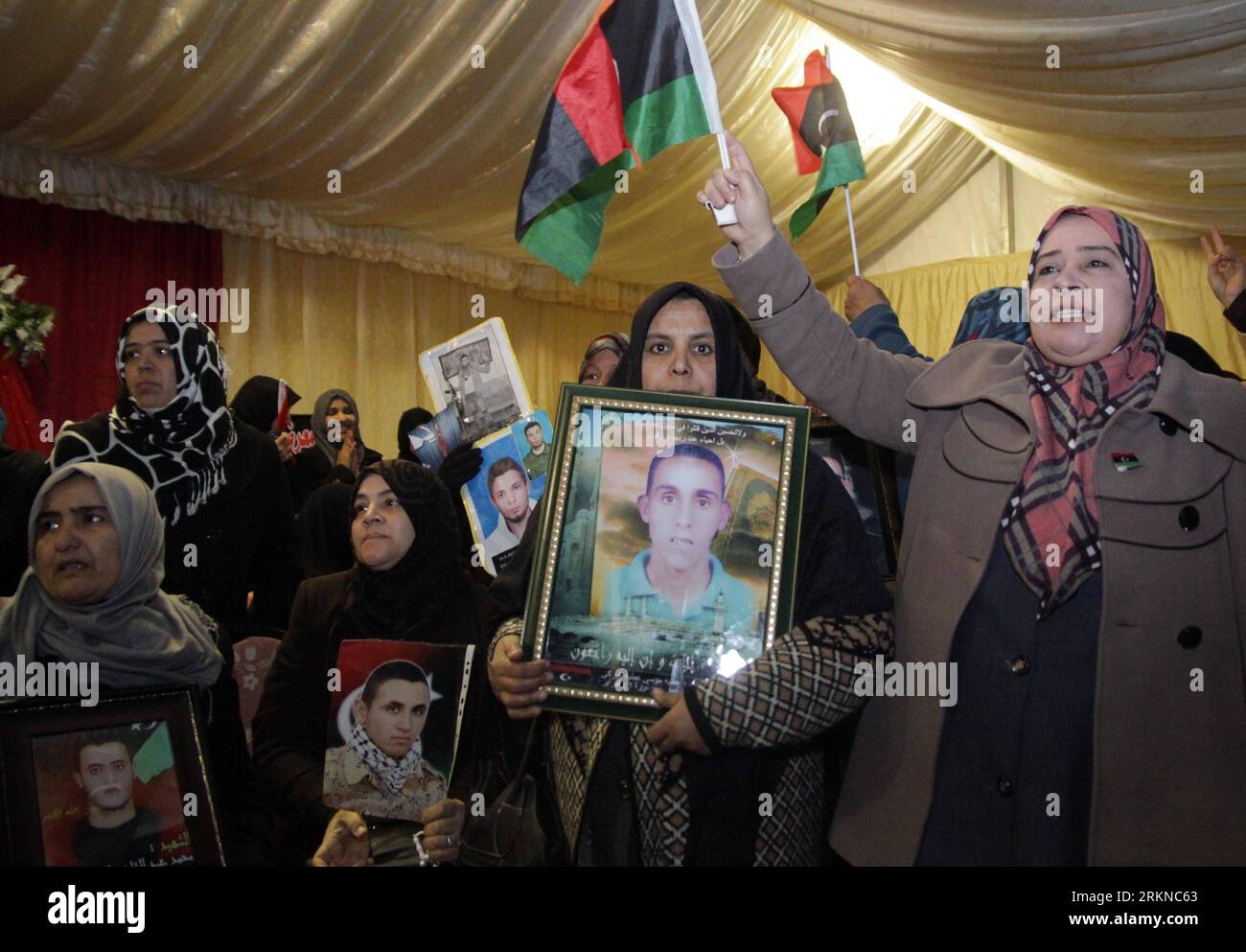 Libya libyan women hi-res stock photography and images - Page 5