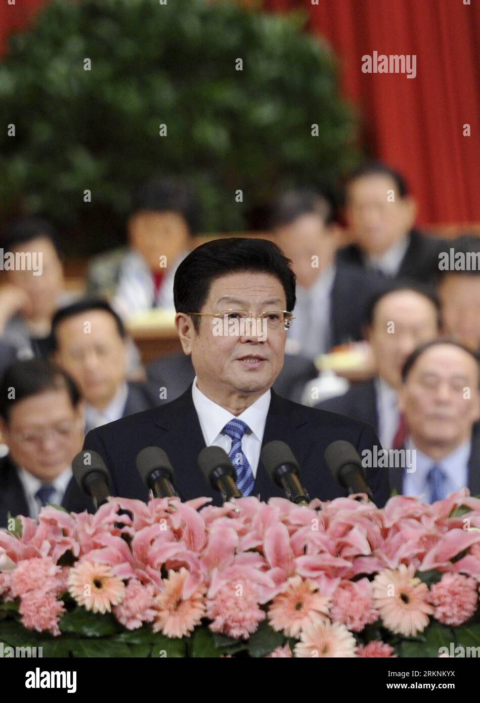 Bildnummer: 57287127  Datum: 08.03.2012  Copyright: imago/Xinhua (120308) -- BEIJING, March 8, 2012 (Xinhua) -- Wang Zhaoguo, vice chairman of the Standing Committee of the National People s Congress (NPC), gives explanations of the draft amendment to the Criminal Procedural Law during the second plenary meeting of the Fifth Session of the 11th NPC at the Great Hall of the in Beijing, capital of China, March 8, 2012. (Xinhua/Zhang Duo) (llp) (TWO SESSIONS)CHINA-BEIJING-NPC-SECOND PLENARY MEETING (CN) PUBLICATIONxNOTxINxCHN People Politik China Nationaler Volkskongress NPC xcb x0x 2012 hoch Stock Photo