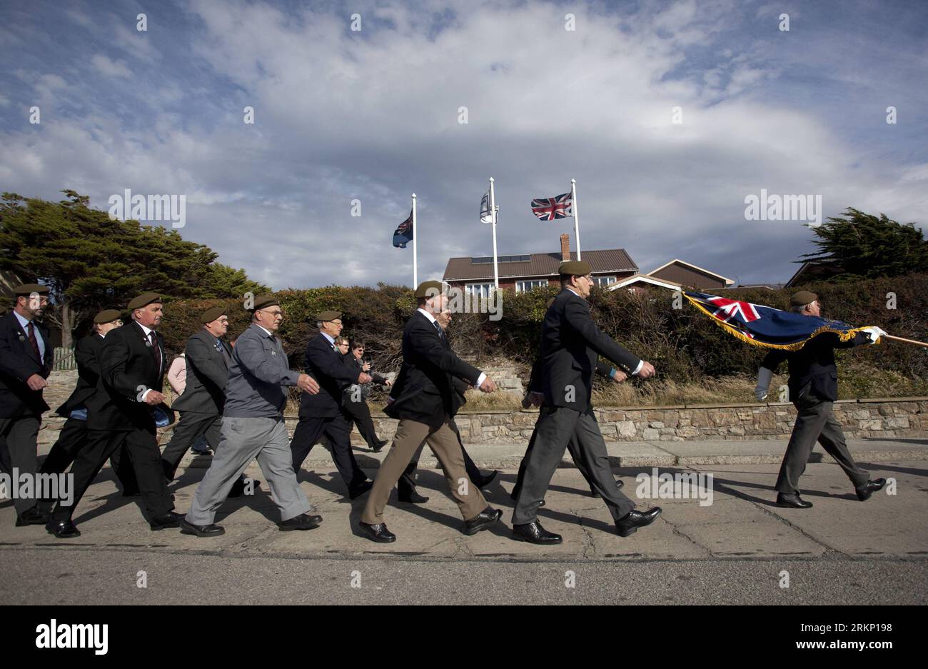The falklands war hi-res stock photography and images - Page