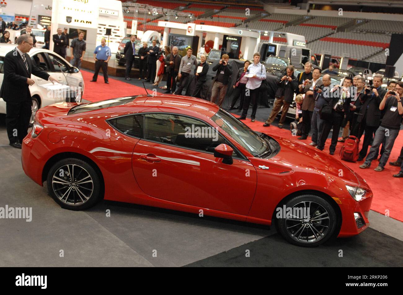 Bildnummer: 57862135  Datum: 03.04.2012  Copyright: imago/Xinhua (120404) -- VANCOUVER, April 4, 2012 (Xinhua) -- Toyota s hybrid 2013 Scion FR-S is displayed at the Vancouver International Auto Show in Vancouver, Canada, April 3, 2012. The 92nd Vancouver International Auto Show opened on Tuesday. (Xinhua/Sergei Bachlakov) CANADA-VANCOUVER-AUTO SHOW PUBLICATIONxNOTxINxCHN Wirtschaft Messe Automesse Autoindustrie premiumd xns x0x 2012 quer      57862135 Date 03 04 2012 Copyright Imago XINHUA  Vancouver April 4 2012 XINHUA Toyota S Hybrid 2013 Scion Fri S IS displayed AT The Vancouver Internatio Stock Photo