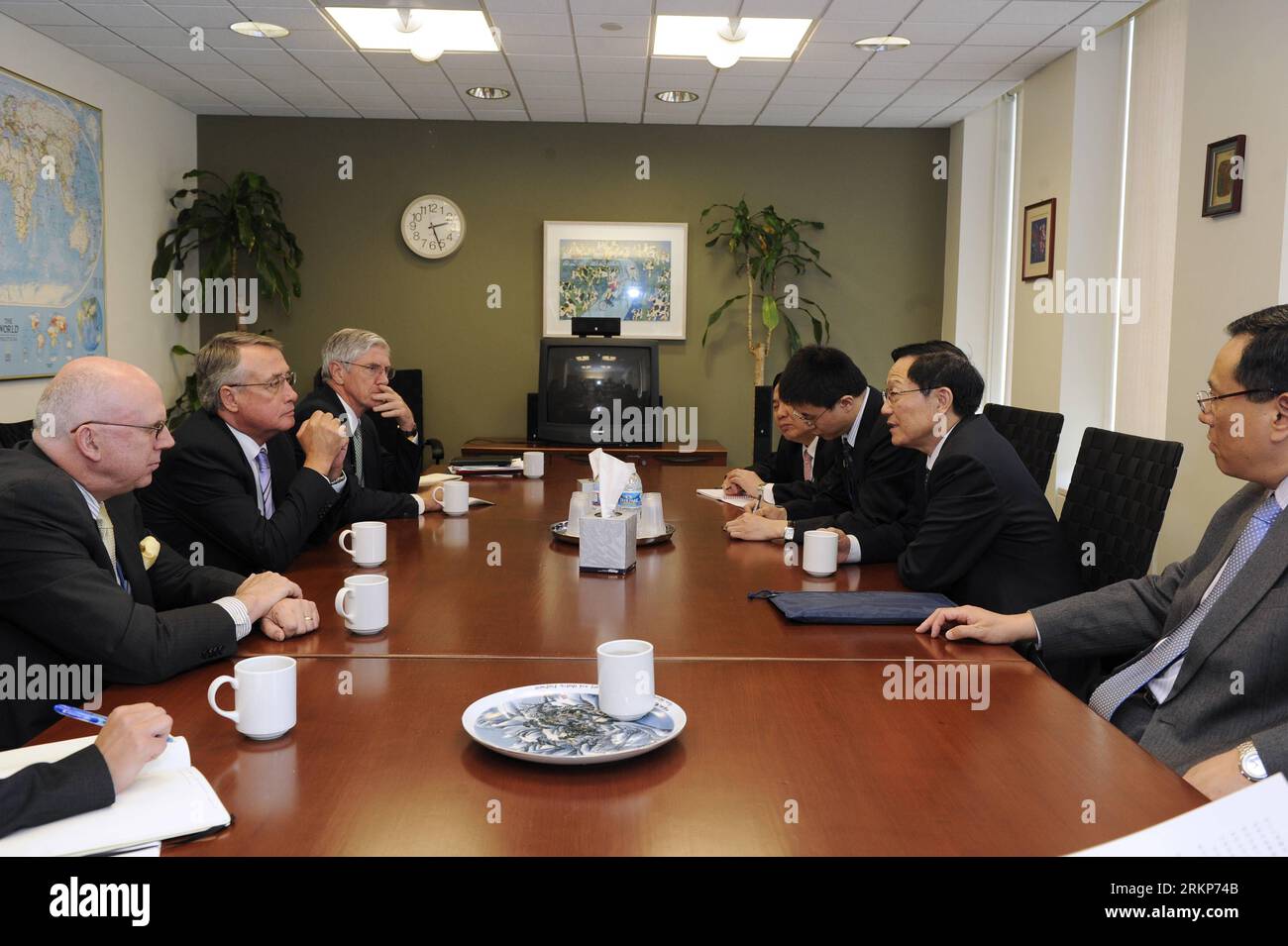 Australian Treasurer Wayne Swan at the G 20 Development meeting